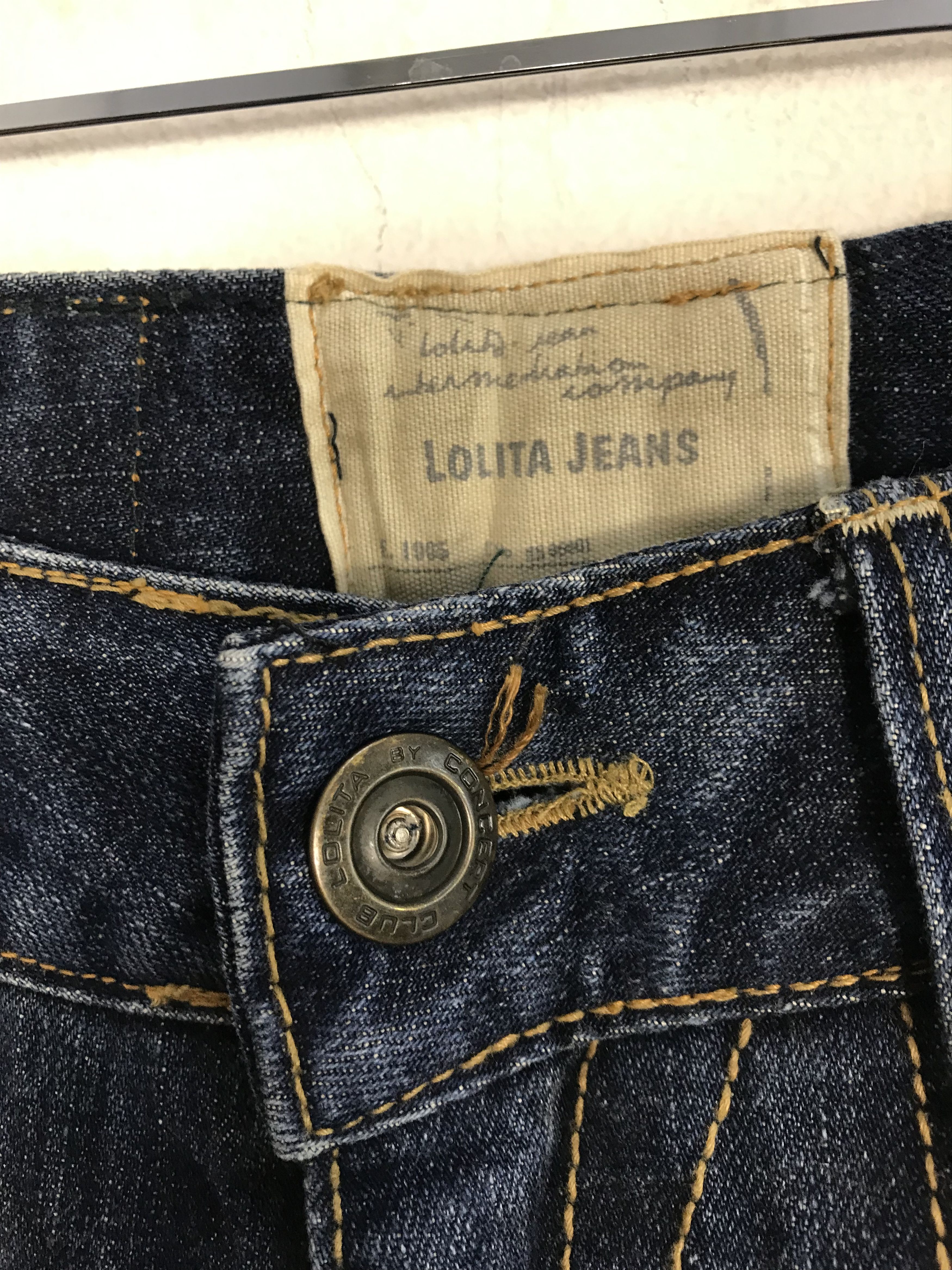 Japanese Brand Lolita Indigo Distressed Denim Short Jeans Whisker Baggy Size US 28 / EU 44 - 6 Thumbnail