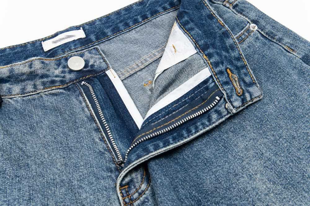 Japanese Brand × Jean Men's punk street loose wide-leg straight belt washed jeans Size US 32 / EU 48 - 4 Thumbnail
