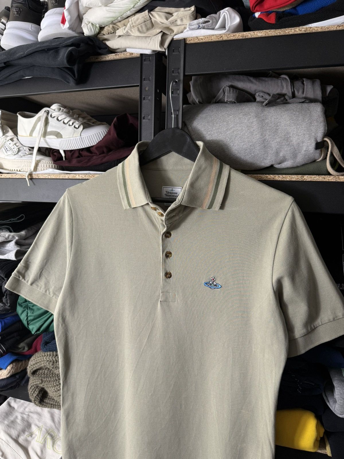 Vivienne Westwood Vivienne Westwood Orb Logo Polo Shirt Khaki Cotton Men’s M Size US M / EU 48-50 / 2 - 2 Thumbnail