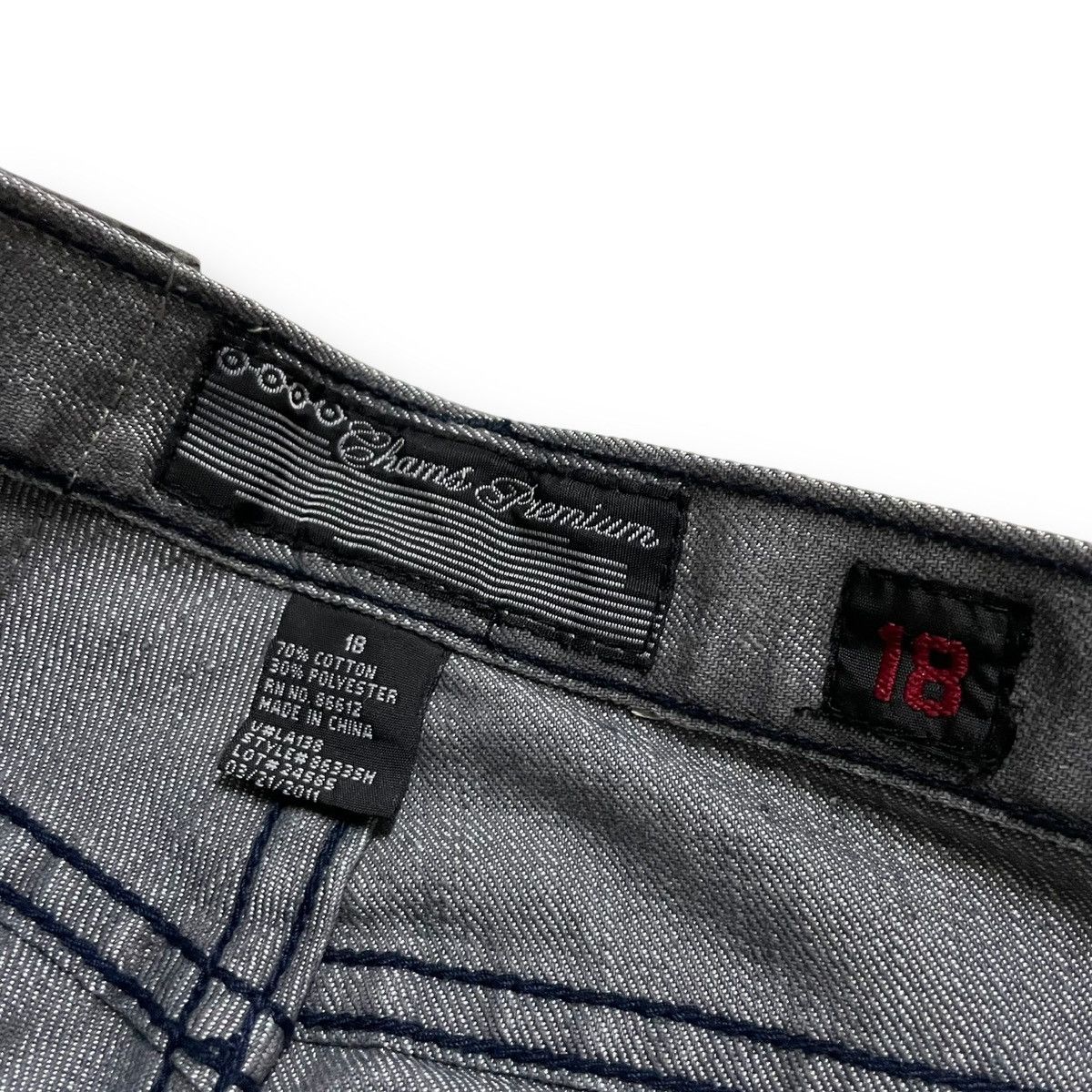 Japanese Brand ORIGINAL VINTAGE oo's BAGGY CHAMPS PREMIUM 18 (30×40) Size US 30 / EU 46 - 8 Thumbnail
