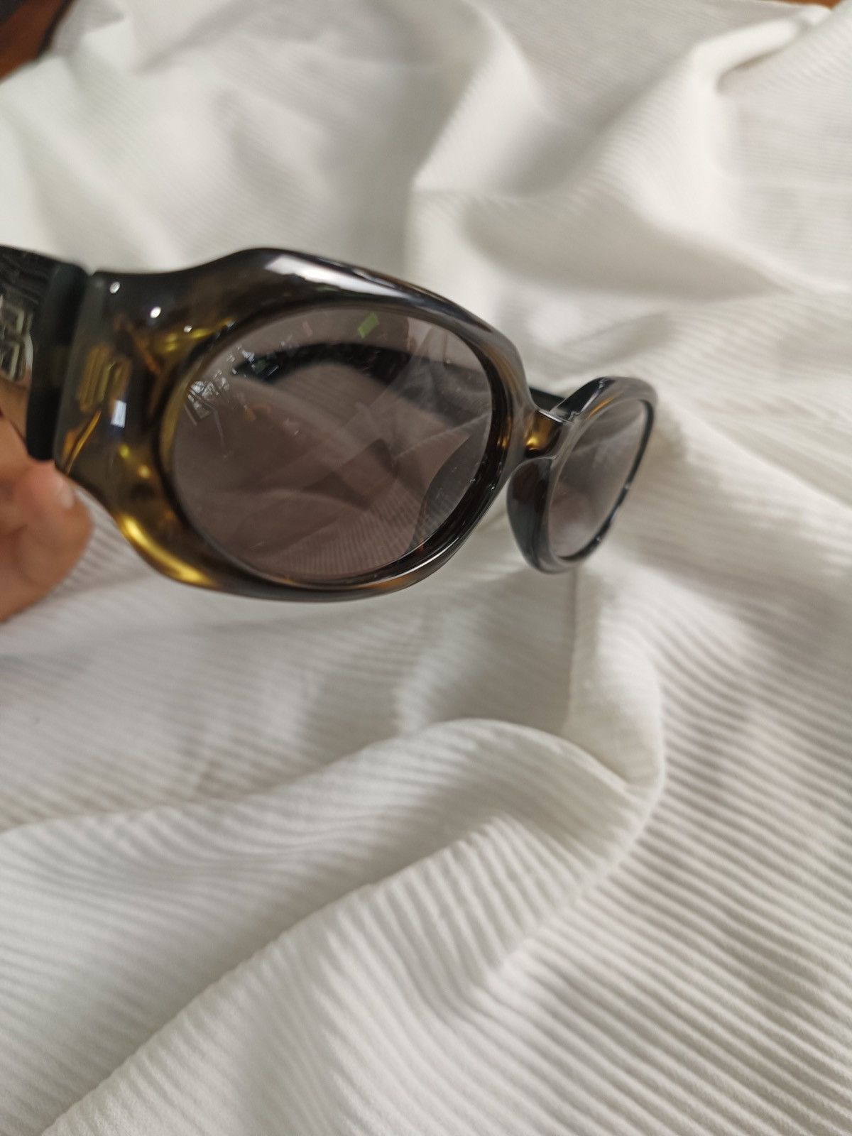 Gucci × Vintage Gucci Sunglasses GG 2436/S Size ONE SIZE - 9 Thumbnail
