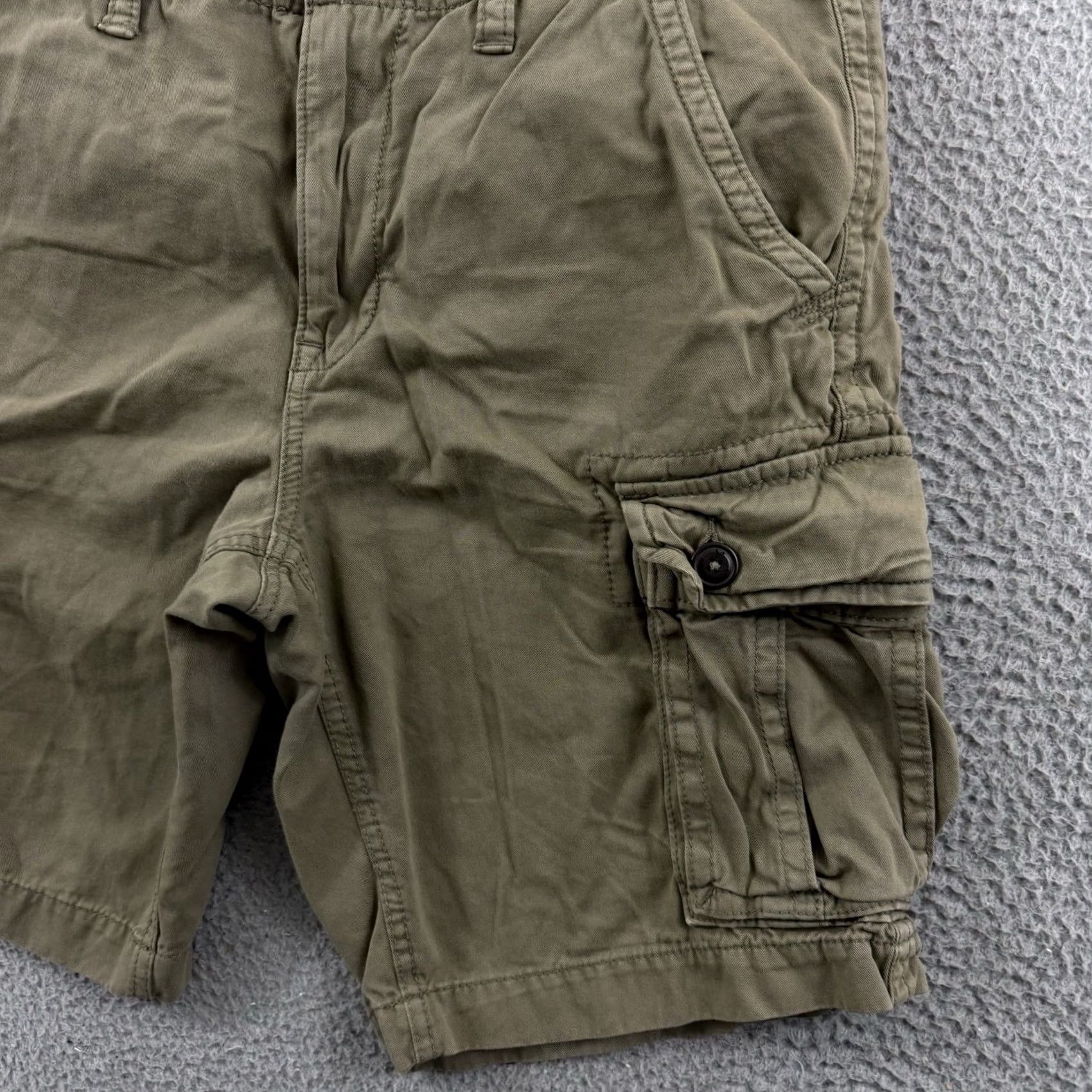 American Eagle Outfitters VINTAGE American Eagle Shorts Mens 32 Brown Cargo Classic Skater Surf 10” Y2K Size US 32 / EU 48 - 2 Thumbnail