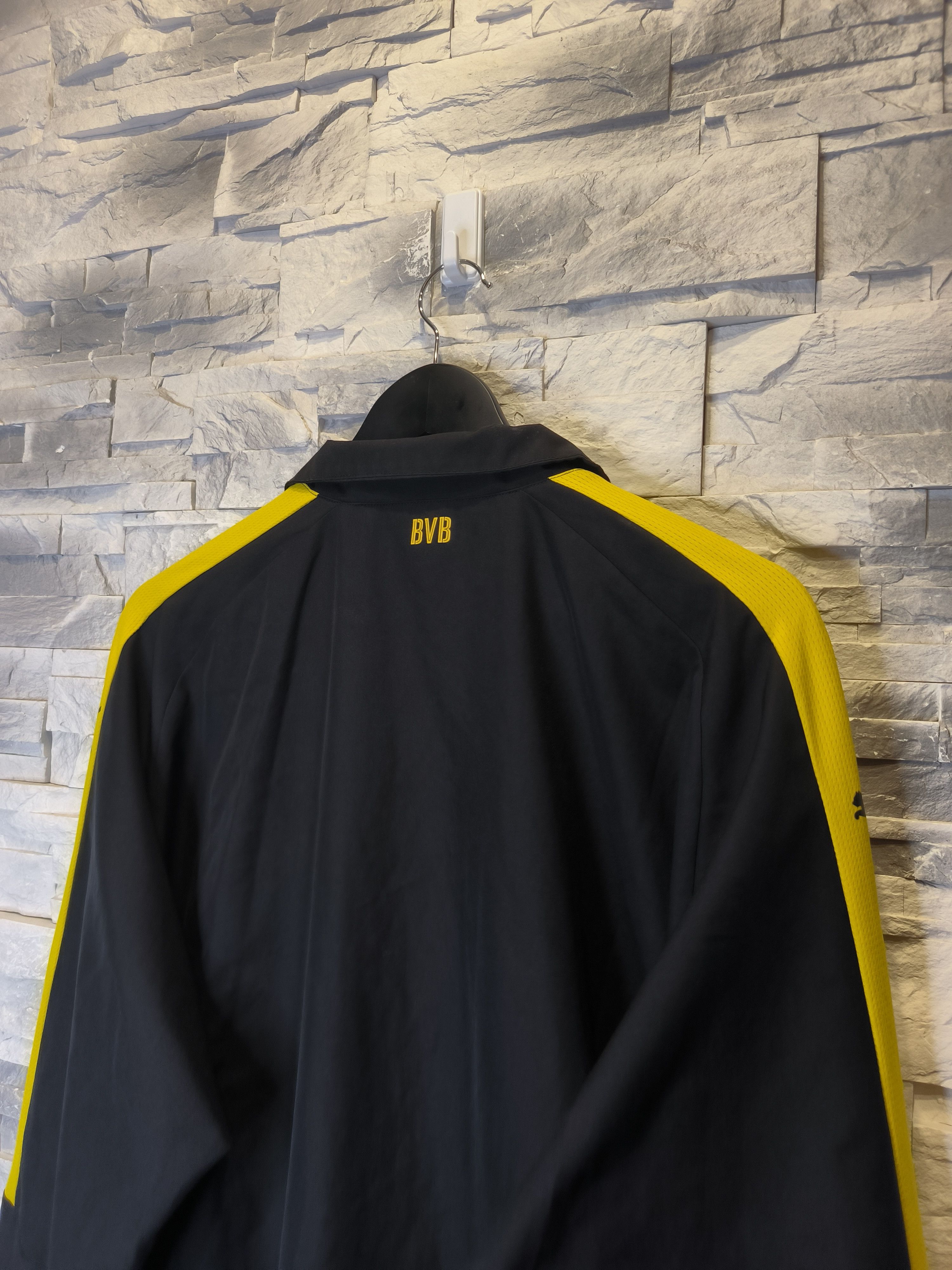 Puma Puma Borussia Dortmund BvB Jacket Training Vintage Size US XL / EU 56 / 4 - 5 Thumbnail