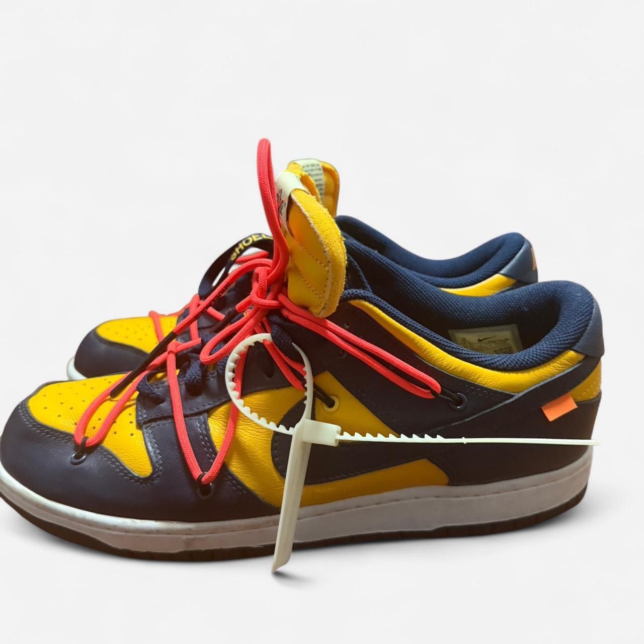 Nike × Off-White Nike x Off-White Dunk Low “University Gold / Midnight Navy” Size US 11 / EU 44 - 1 Thumbnail