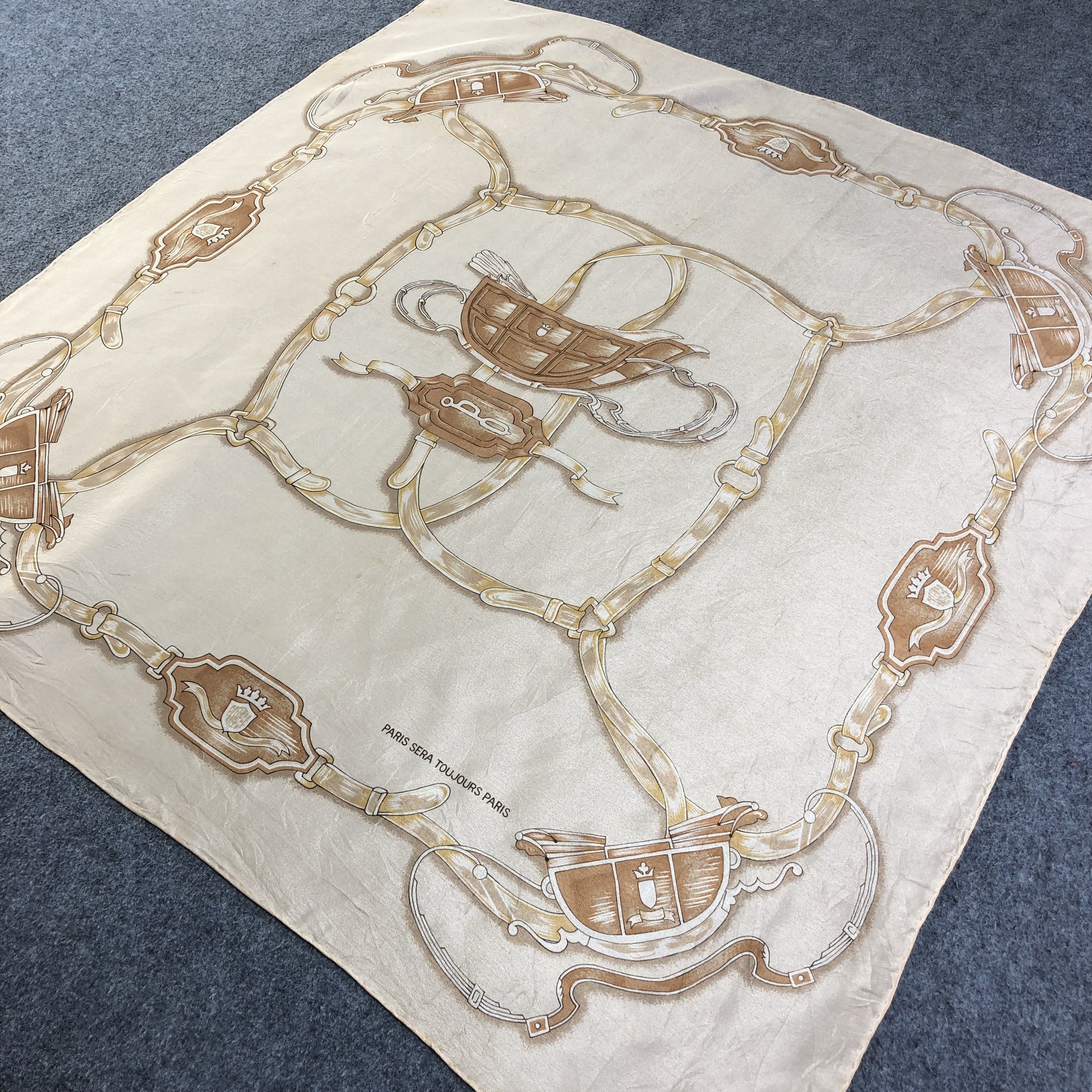 Vintage Vintage Paris Sera Toujours Paris Silk Scarf M717 Size ONE SIZE - 2 Thumbnail