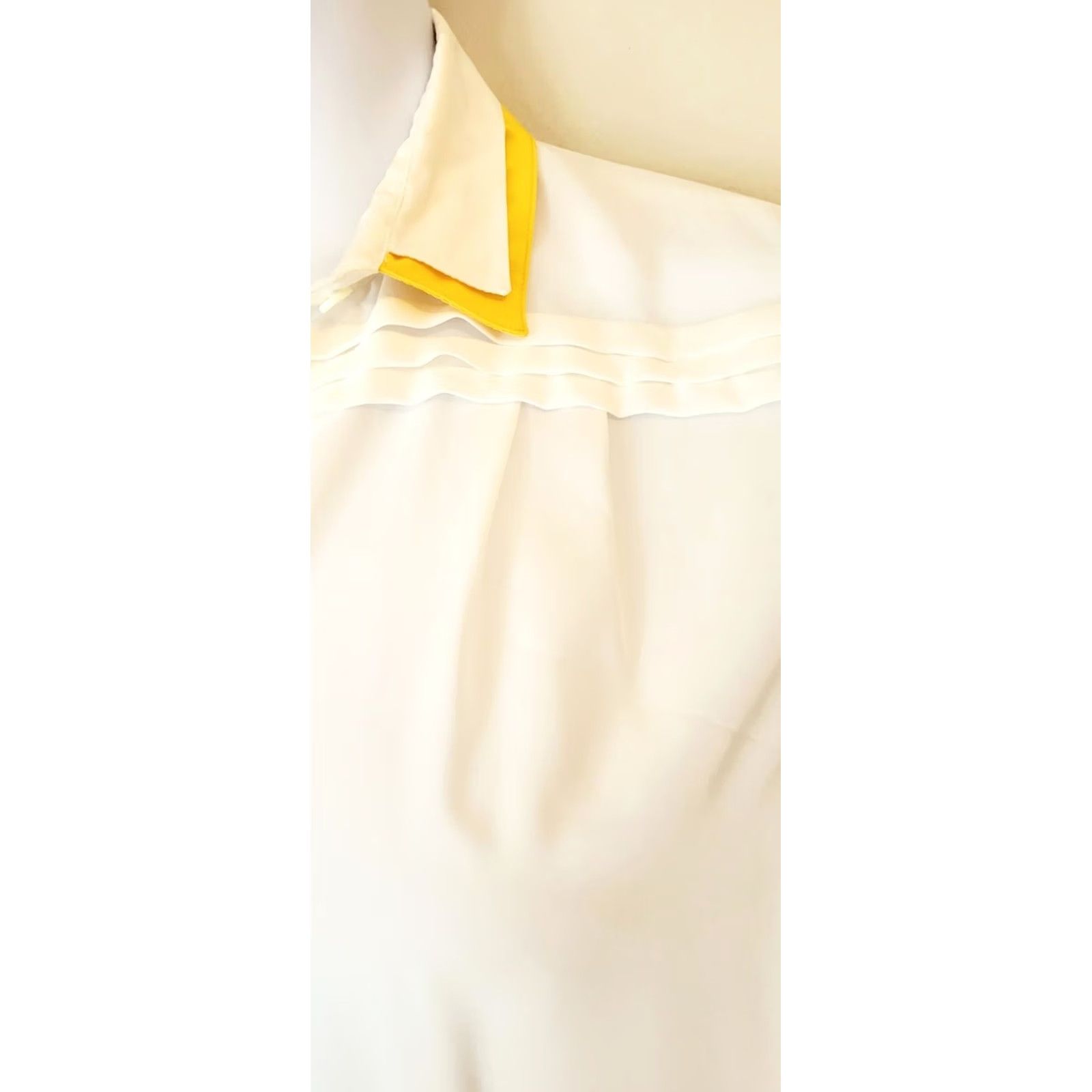Vintage VINTAGE Haberdashery Collection Blouse 16W Gold Trim Collared Long Sleeve Polyester Women's Plus White Shirt Size XXL / US 16-18 / IT 52-54 - 2 Thumbnail
