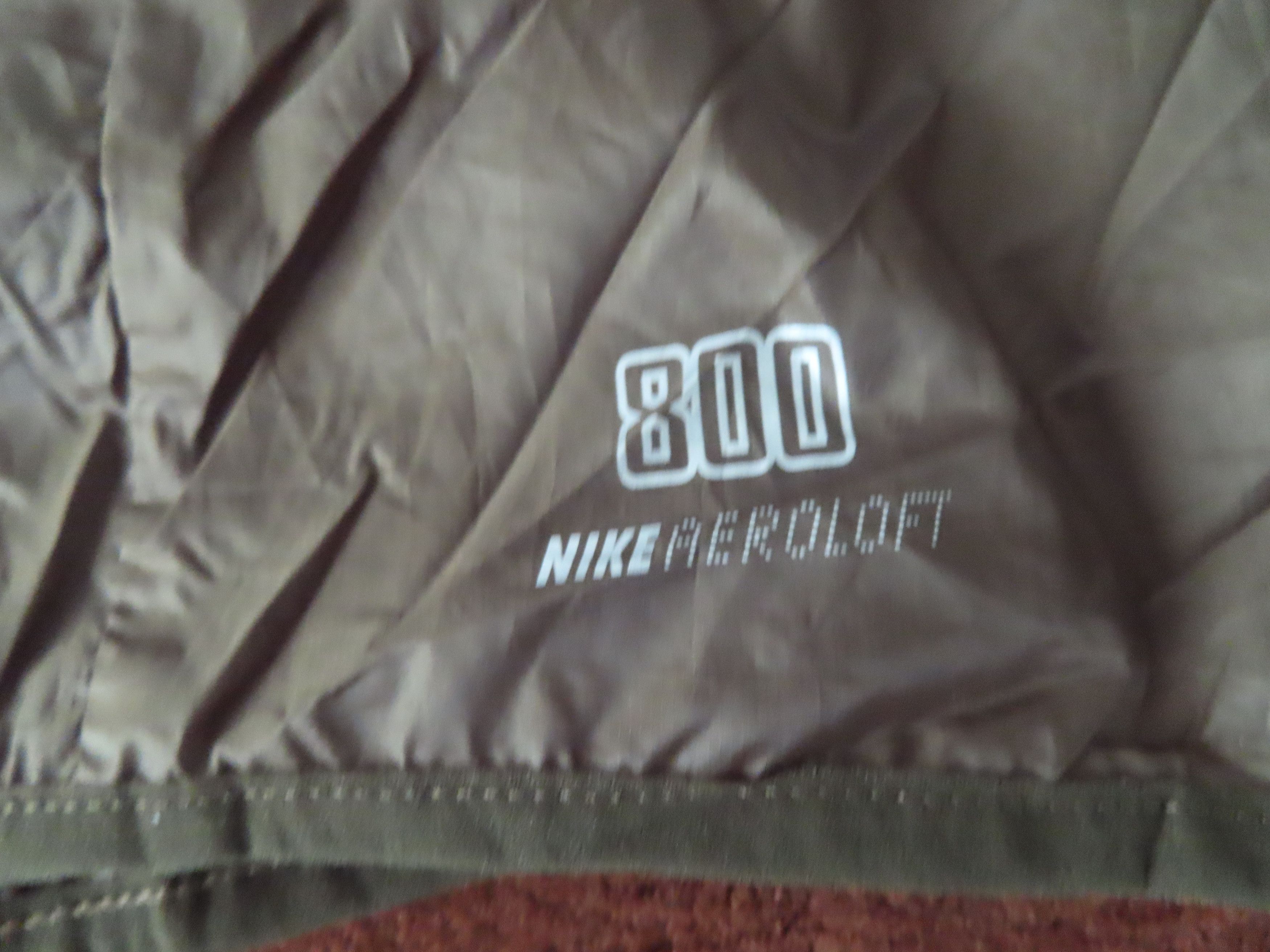 Designer × Nike NIKE AEROLOFT 800 DOWN MENS RUNNING VEST green Size US L / EU 52-54 / 3 - 2 Thumbnail