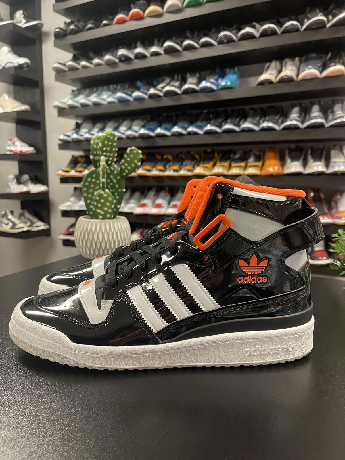 Size Adidas Snipes x Forum 84 High 'Detroit Bad Boys'