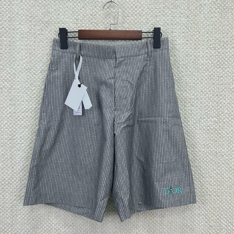 Dior Dior Spring and summer new mulberry silk shorts Size US 28 / EU 44 - 1 Thumbnail