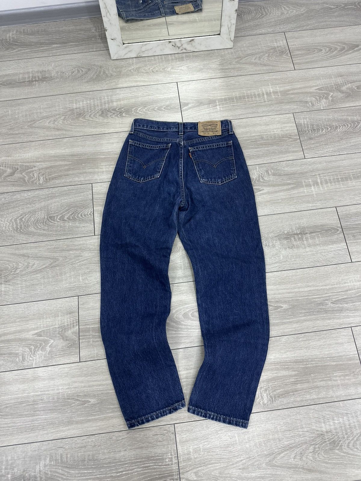 Levi's Levis Orange Tab Mom Jeans Made in UK 90s Vintage Size US 30 / EU 46 - 1 Thumbnail