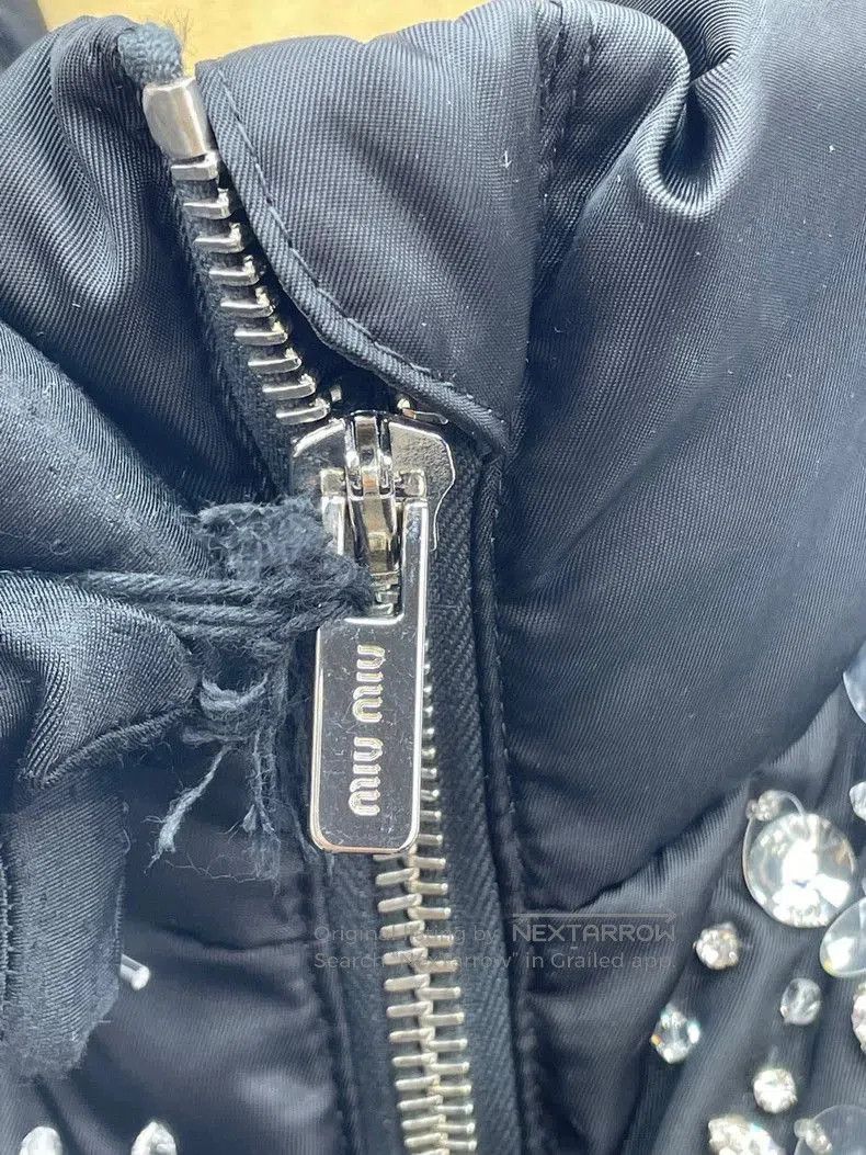 Miu Miu Miu Miu Crystal Shoulder Down Jacket. Size US S / EU 44-46 / 1 - 5 Thumbnail