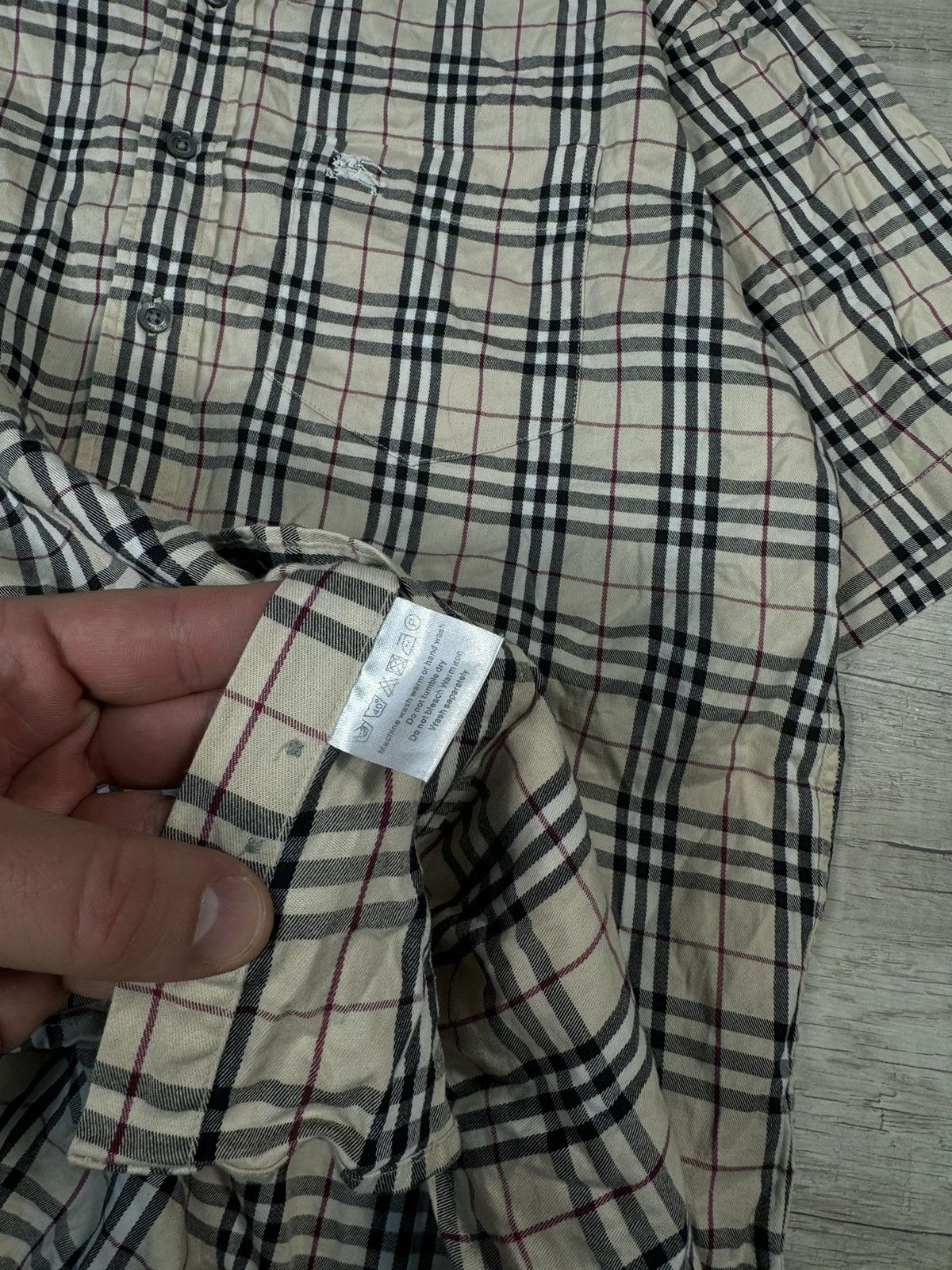 Burberry Vintage Burberry Short Sleeve Shirt Size US M / EU 48-50 / 2 - 5 Thumbnail