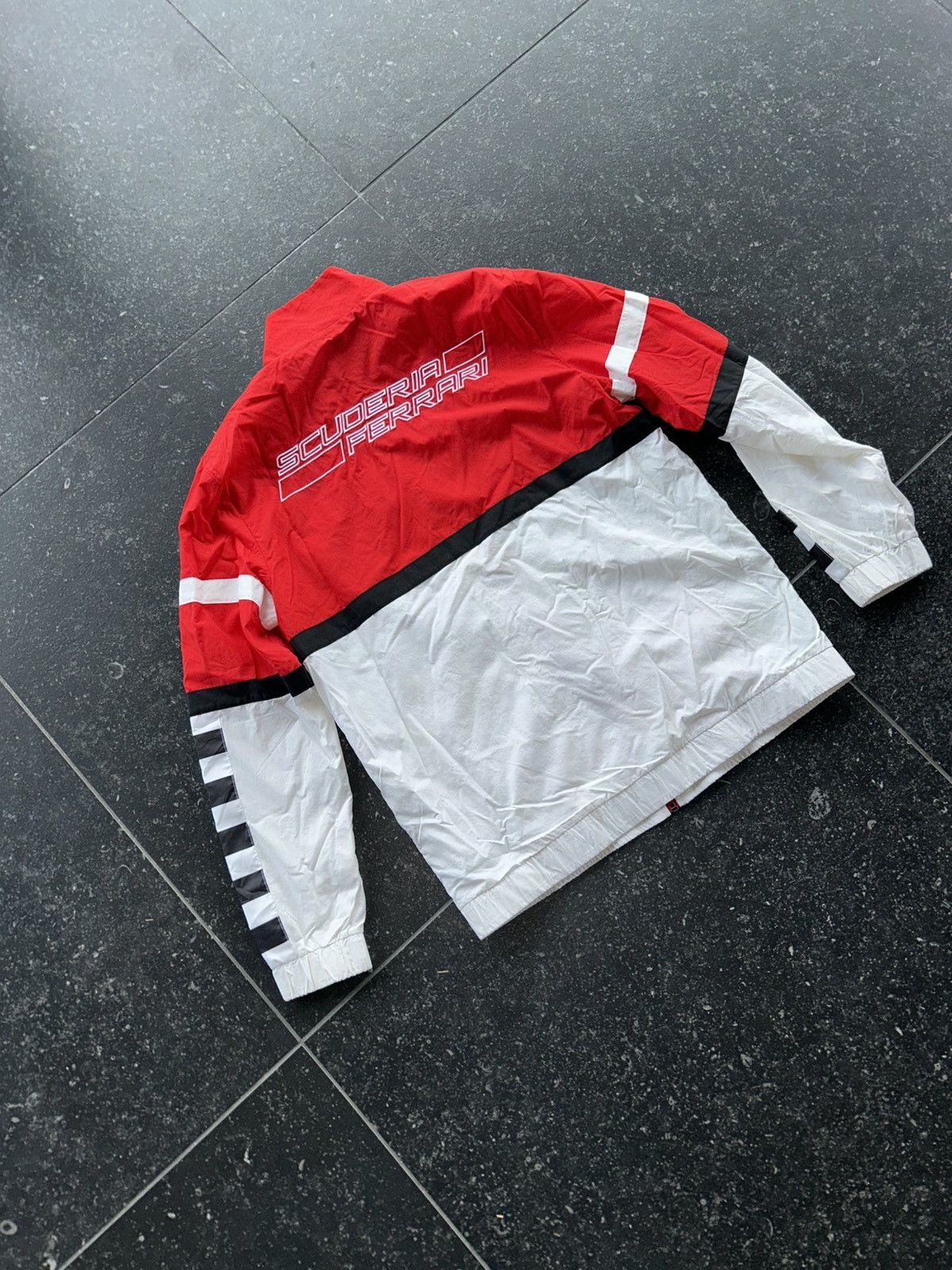 Ferrari × Puma Vintage Puma x Ferrari 🔴 | M Size US M / EU 48-50 / 2 - 4 Thumbnail