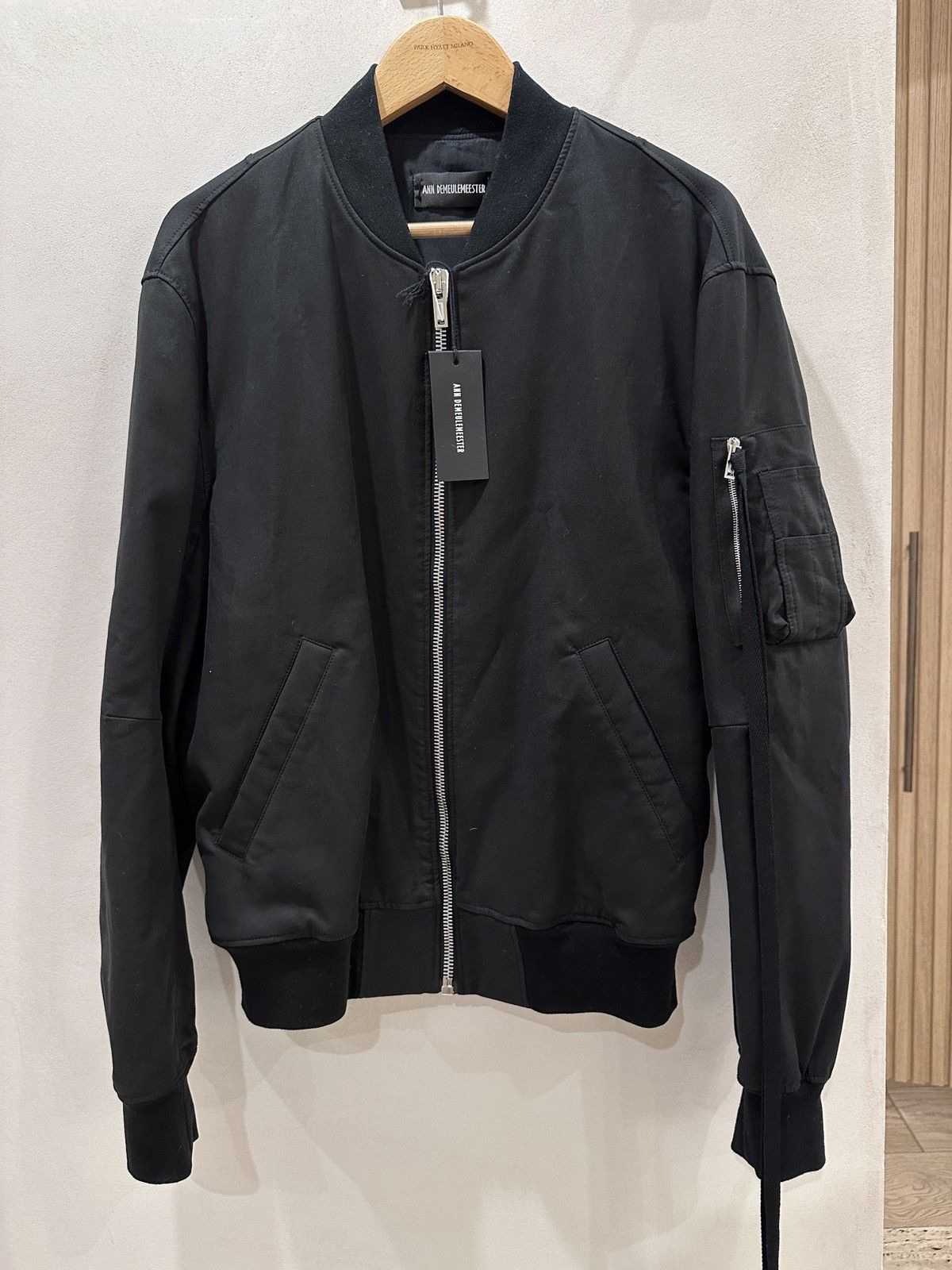Ann Demeulemeester Ann Demeulemeester Dries Bomber Size US S / EU 44-46 / 1 - 6 Thumbnail
