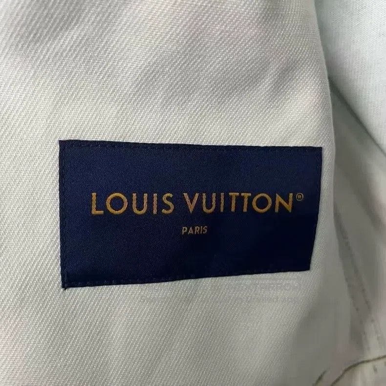 Louis Vuitton Louis Vuitton Airbrushed single-breasted casual denim jack Size US L / EU 52-54 / 3 - 2 Thumbnail