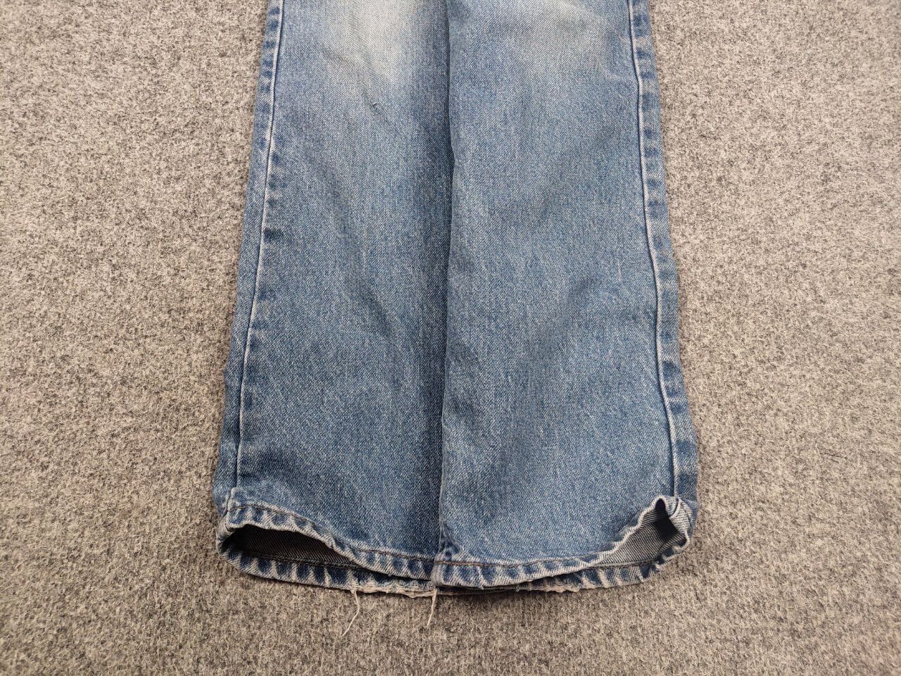Carhartt Vintage 90's USA Carhartt Faded Blue Distressed Denim Jeans Size US 34 / EU 50 - 6 Thumbnail