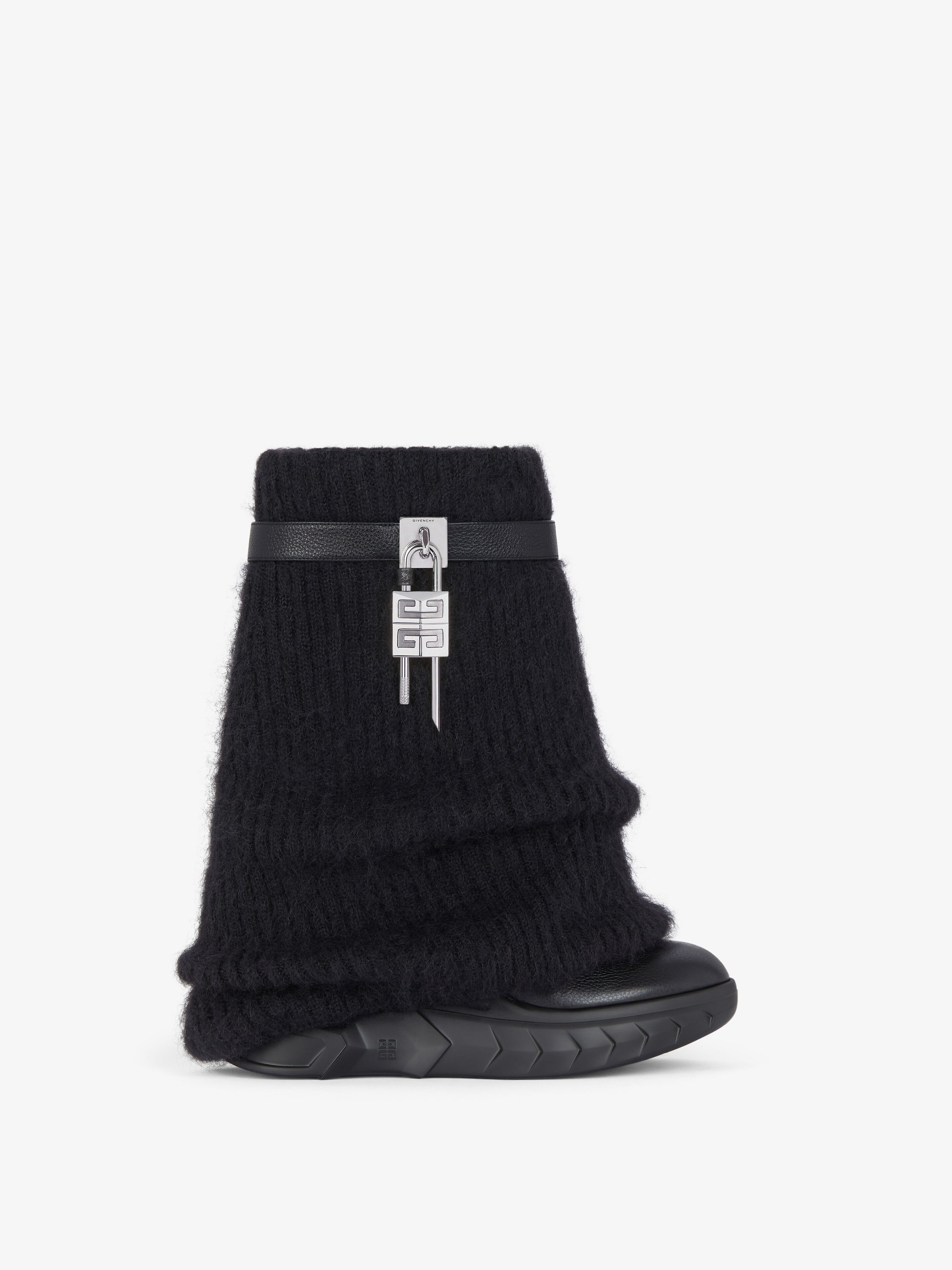 o1srvl11e0525 Shark Lock Ankle Boots Biker Low Wedge Black