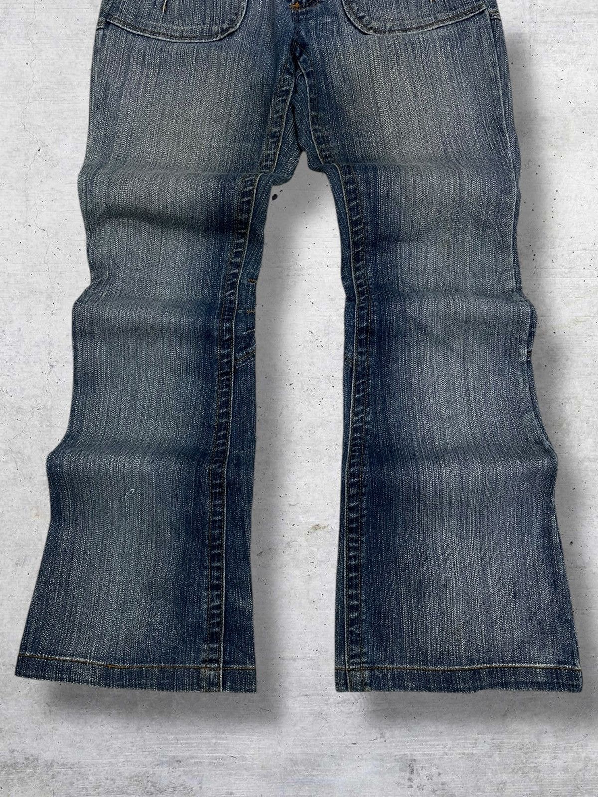semanticdesign VINTAGE JAPAN FLARED ZIP PUNK STYLE CREST DENIM RARE 90S Size US 29 - 3 Thumbnail
