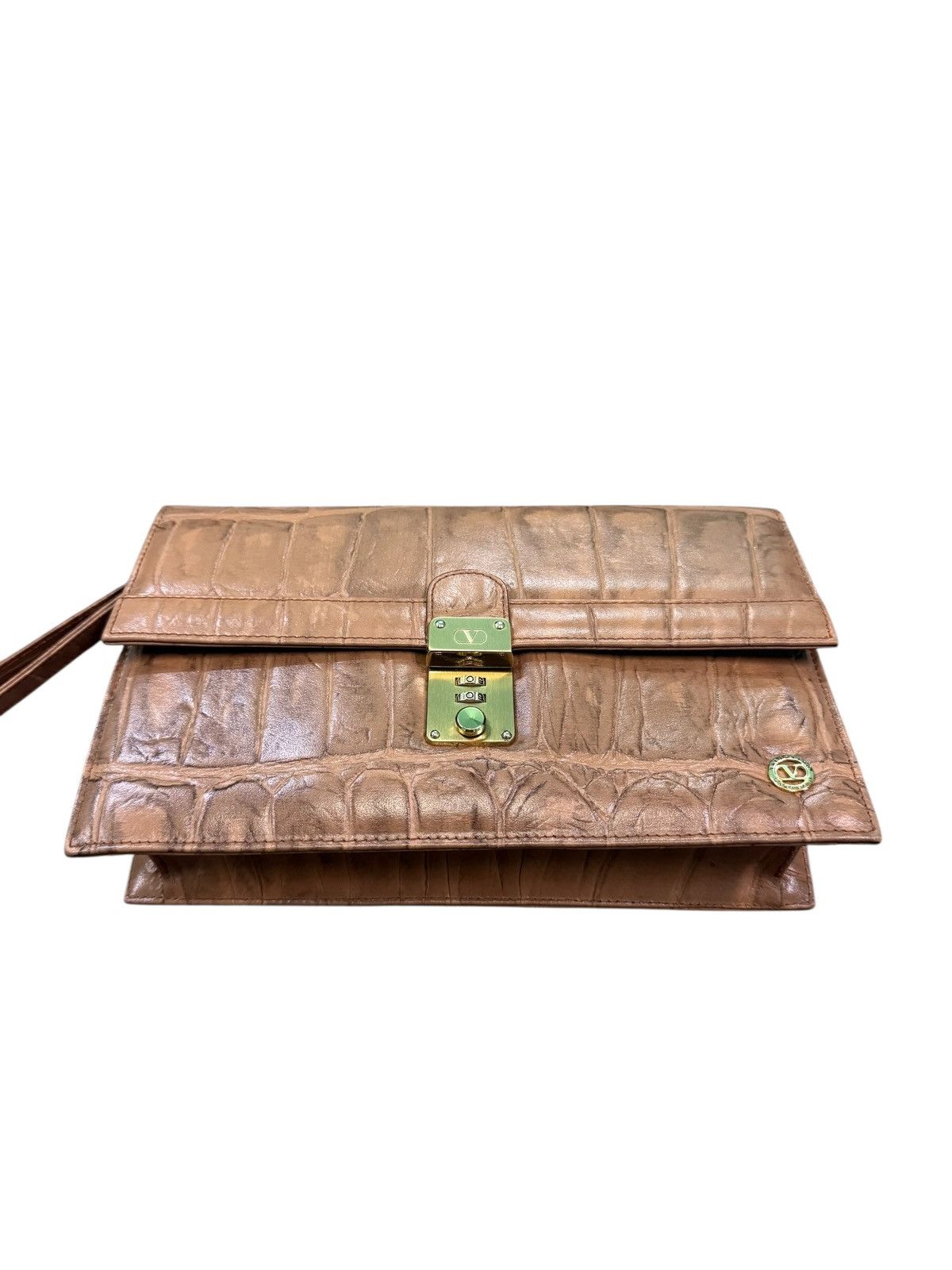 Valentino RARE VALENTINO GARAVANI EMBOSSED CROC LEATHER CLUTCH BAG Size ONE SIZE - 4 Thumbnail