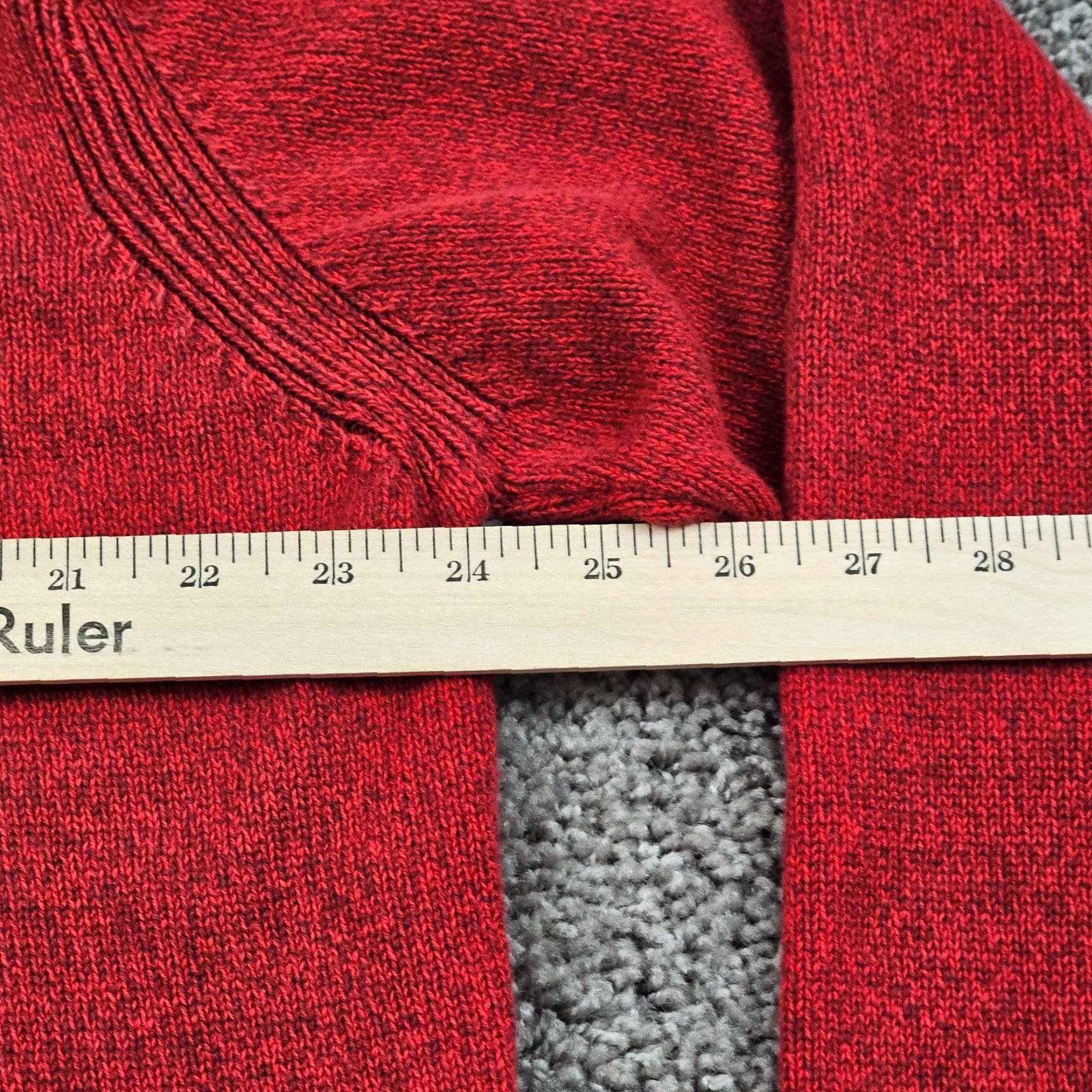 Tommy Hilfiger VINTAGE Tommy Hilfiger Sweater Mens Red Knit Pullover Crewneck Long Sleeve Logo Size US L / EU 52-54 / 3 - 5 Thumbnail