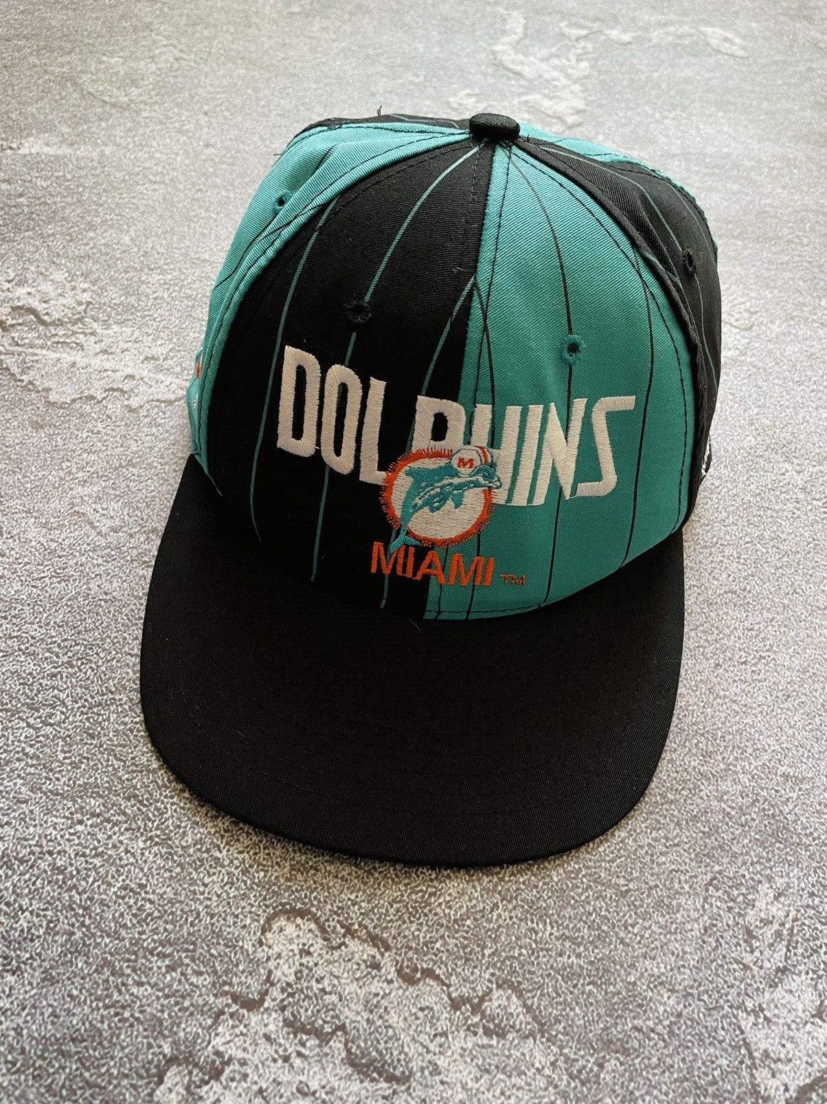 NFL Vintage 90s Miami Dolphins NFL Team 1994 Cap / SnapBack Size ONE SIZE - 2 Thumbnail
