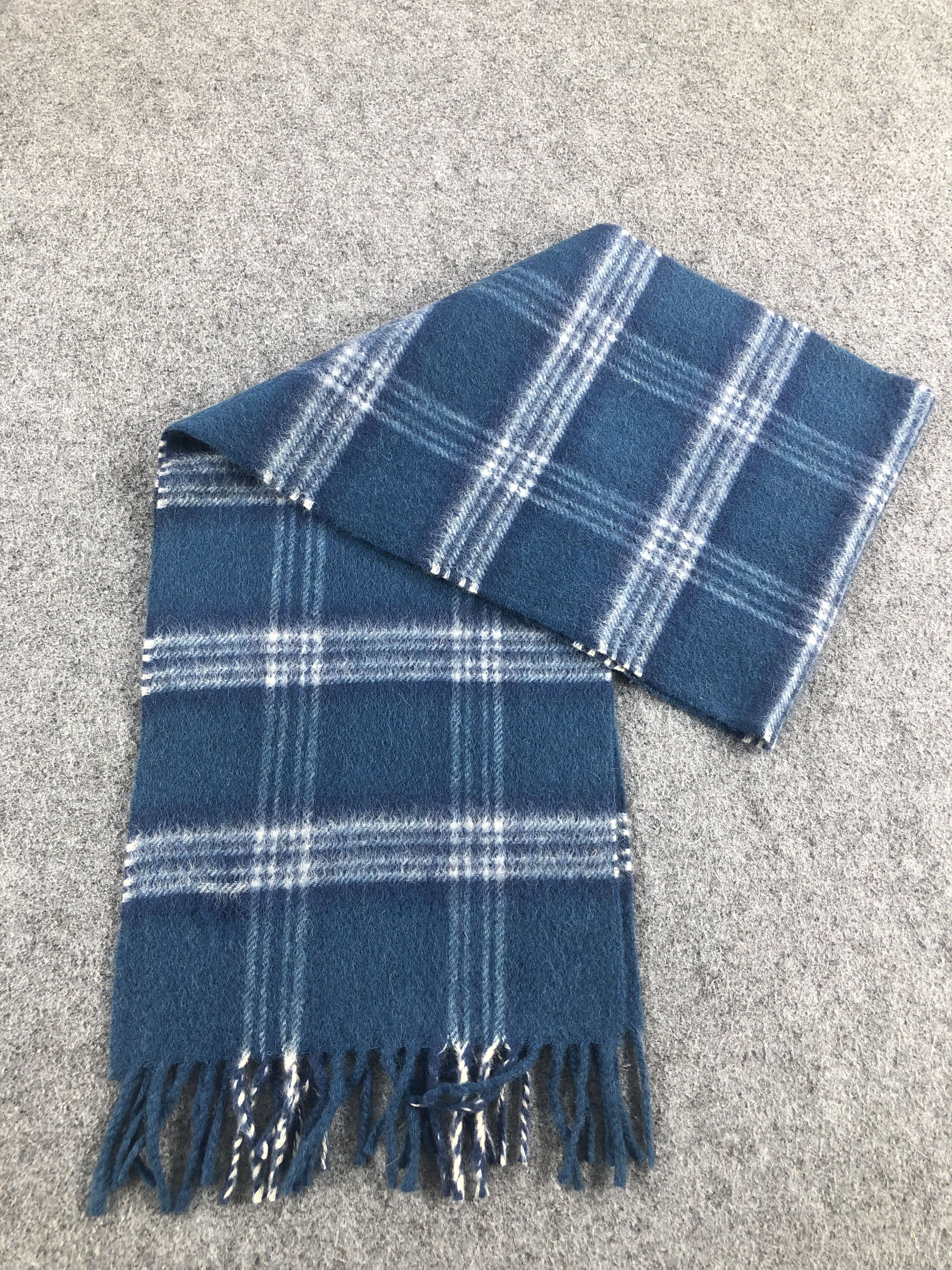 Johnstons Of Elgin Johnstons Of Elgin Cashmere Scarf / Muffler / Neckwear Size ONE SIZE - 5 Thumbnail