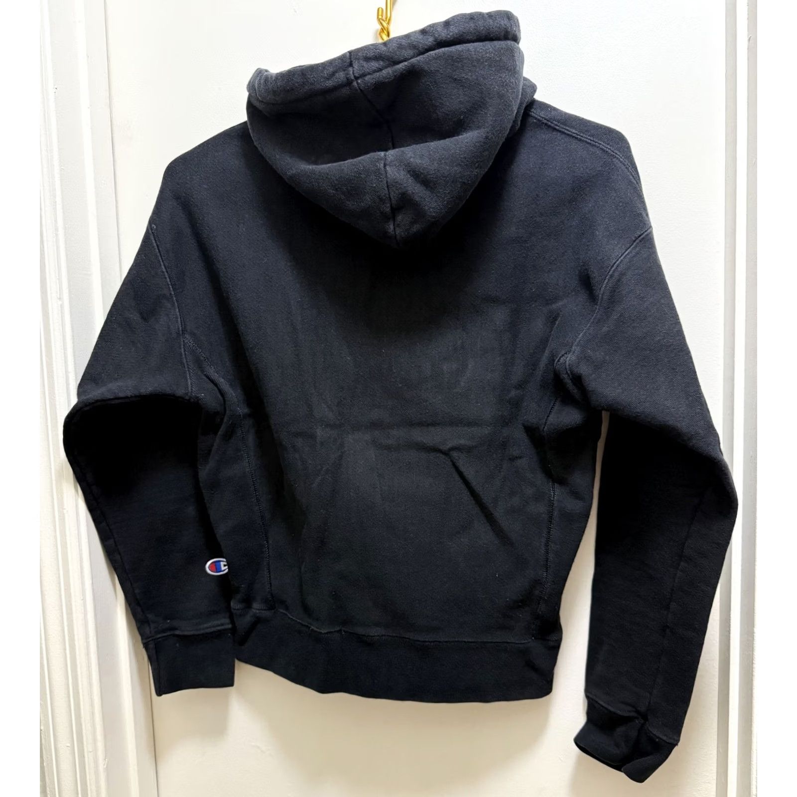 Champion Champion Hoodie Mens Small Black Reverse Weave Pullover Sweatshirt Logo Athletic Size US S / EU 44-46 / 1 - 4 Thumbnail
