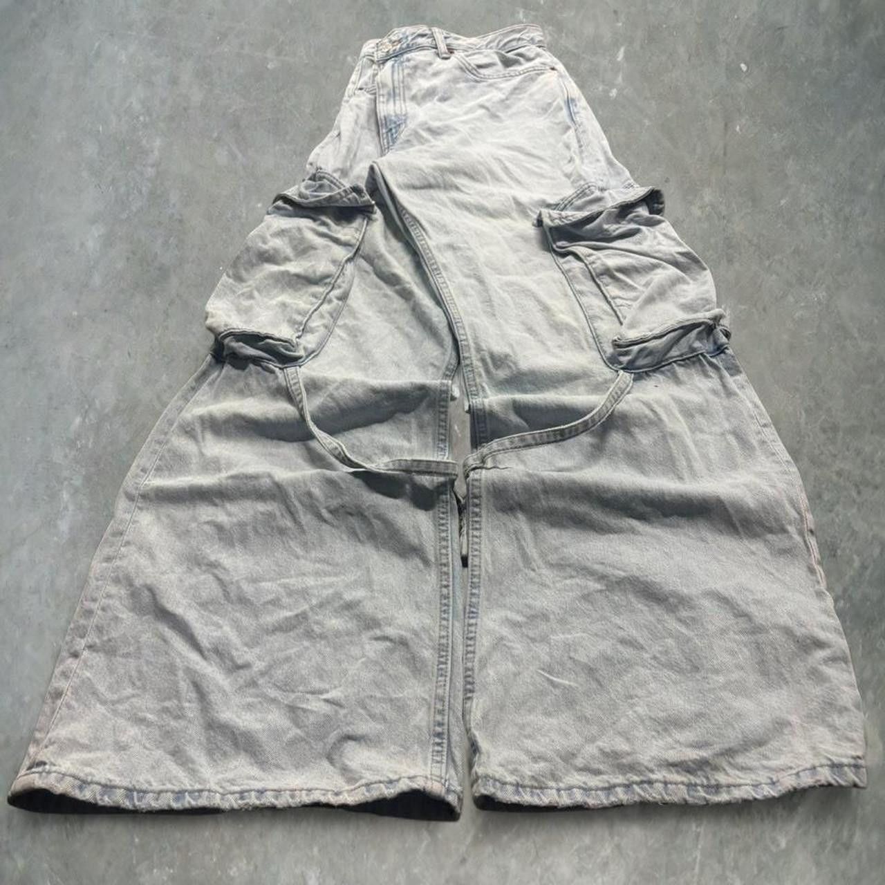 Vintage Crazy Vintage Y2K/2000s Super Baggy Skater Style Streetwear Light Wash Denim Jeans! Size US 35 - 2 Thumbnail