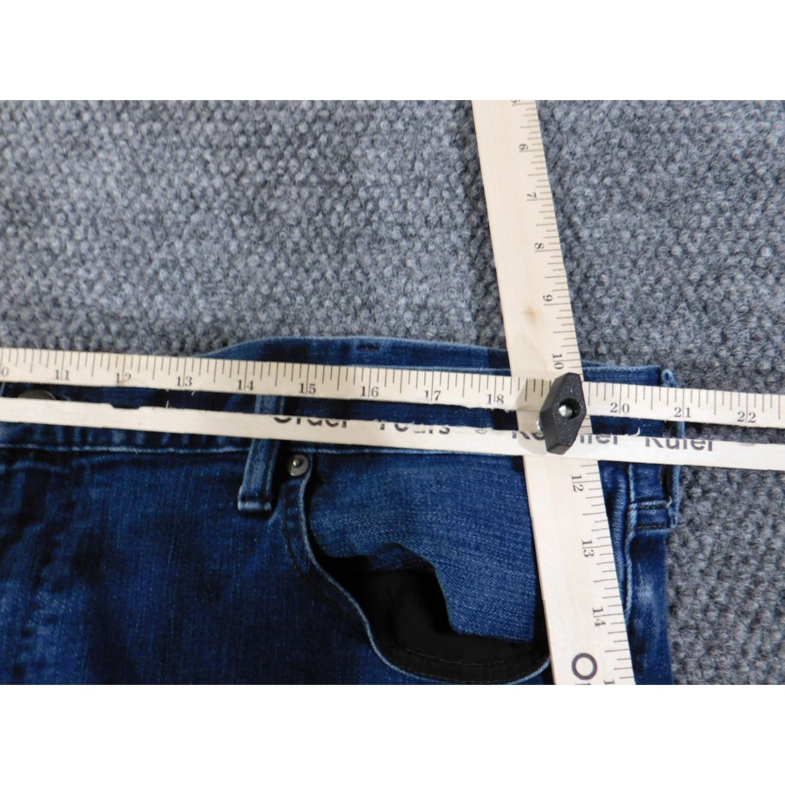 Polo Ralph Lauren Polo Ralph Lauren Jeans Mens 42x30 Blue Straight Denim Regular 42 28 in Zip Pockets Distressed Vintage No Retro Style Size US XL / EU 56 / 4 - 4 Thumbnail