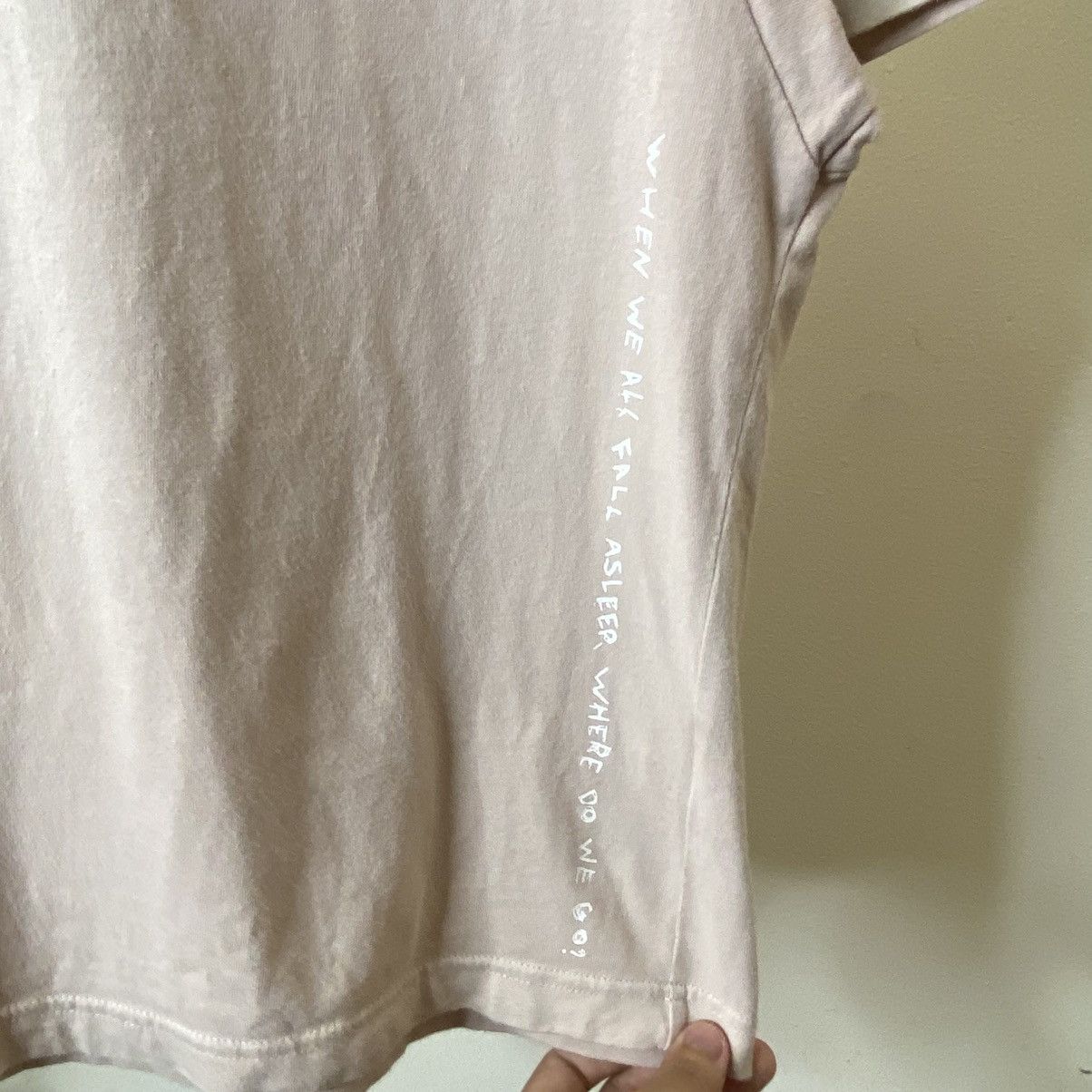 Billie Eilish Uniqlo UT x Billie Eilish Collaboration T Shirt Size US L / EU 52-54 / 3 - 3 Thumbnail