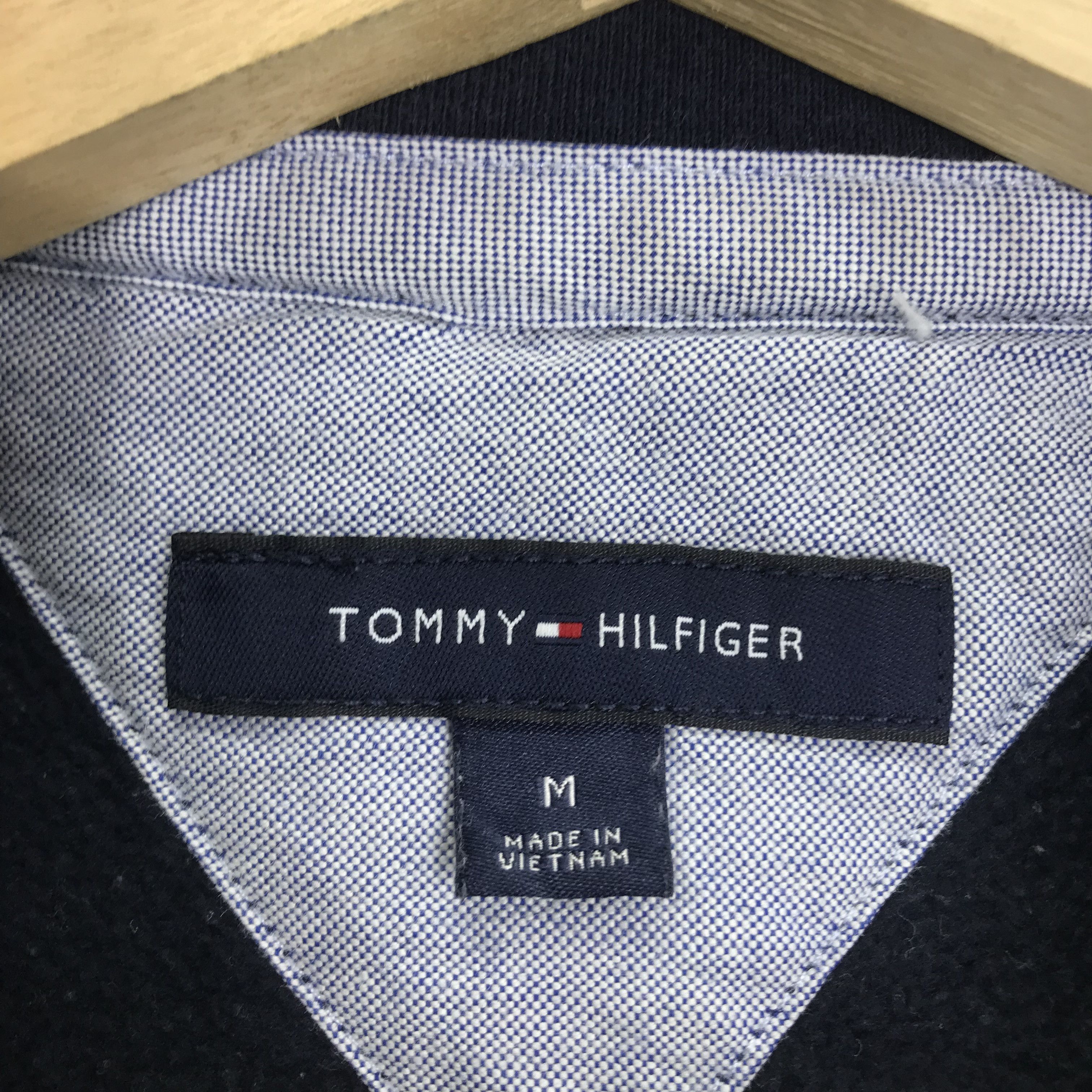 Tommy Hilfiger Vintage Tommy Hilfiger Blue Sweatshirt - 72 Size US M / EU 48-50 / 2 - 9 Thumbnail