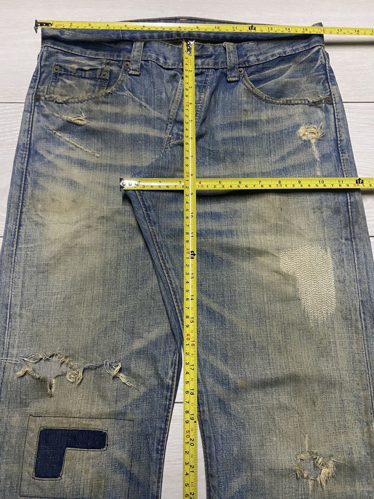 Levi's Vintage Levis Grunge Style Distressed Repair Loose Jeans Size US 32 / EU 48 - 16 Thumbnail