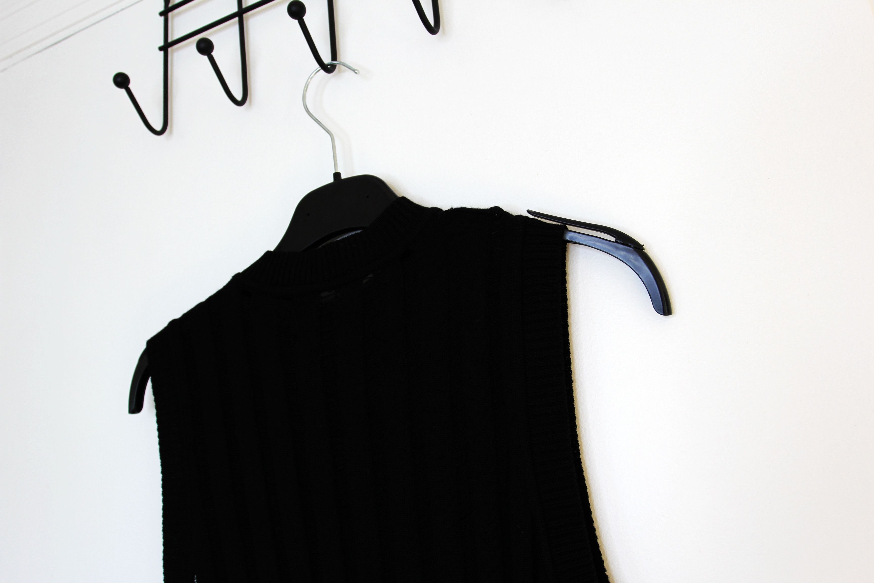 LGN LOUIS GABRIEL NOUCHI BNWT SS25 LOUIS GABRIEL NOUCHI RIBBED SLEEVENESS TANK TOP XS Size US XS / EU 42 / 0 - 6 Thumbnail