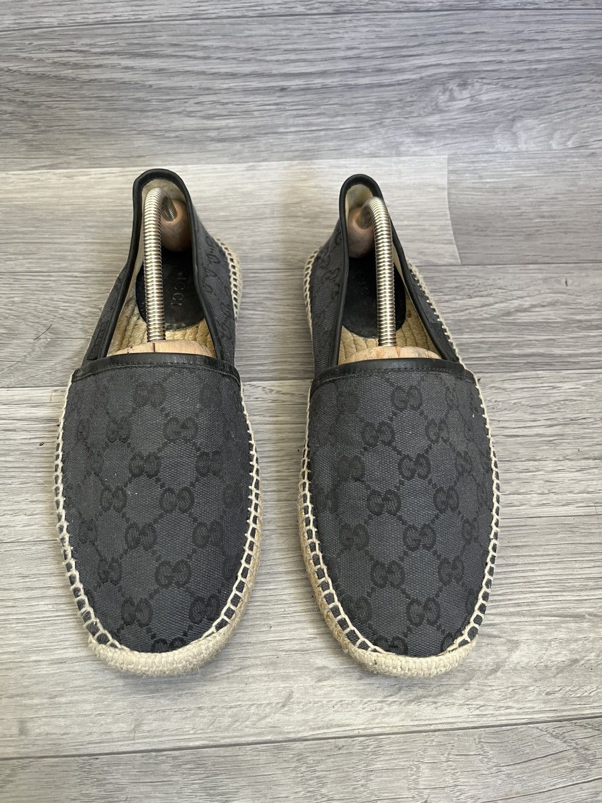 Gucci Gucci espadrille gg monogram slip ons sz 40 Size US 7 / EU 40 - 2 Thumbnail