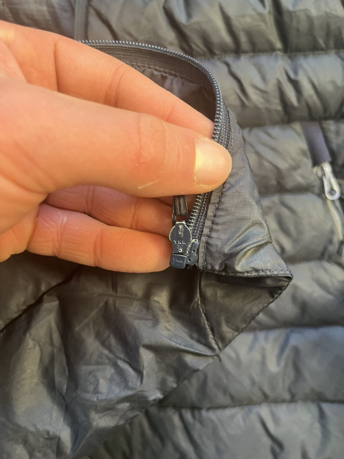 Arc'teryx Arcteryx puffer navy jacket gorpcore streetwear Size S / US 4 / IT 40 - 4 Thumbnail