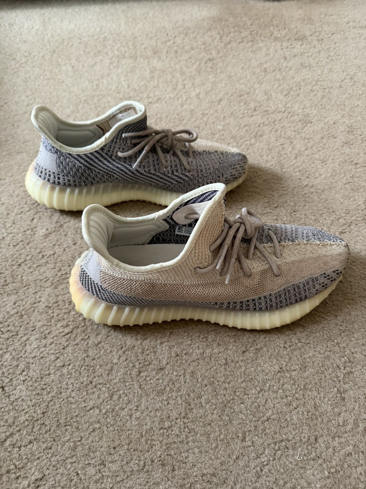 Yeezy Yeezy Boost 350 V2 Ash Pearl Size 10 Size US 10 / EU 43 - 2 Thumbnail