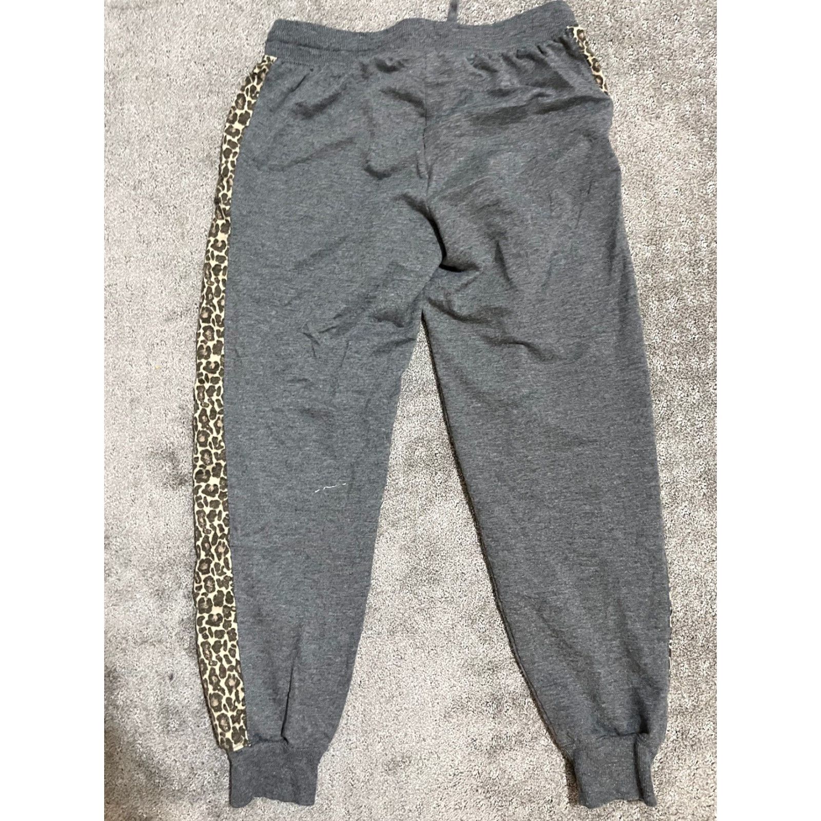 Splendid Splendid Women Pants Jogger Gray Animal Print Cheetah Striped Sides XS Drawstring Pockets Relaxed Inseam 26 in Rayon Casual Women Size 26" / US 2 / IT 38 - 2 Thumbnail
