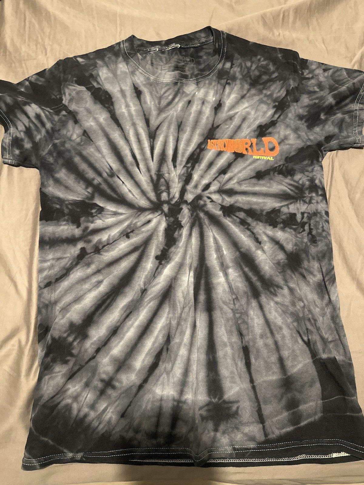 Travis Scott Astroworld Festival 2018 Travis Scott Tye-Dye T-Shirt Size US S / EU 44-46 / 1 - 2 Thumbnail