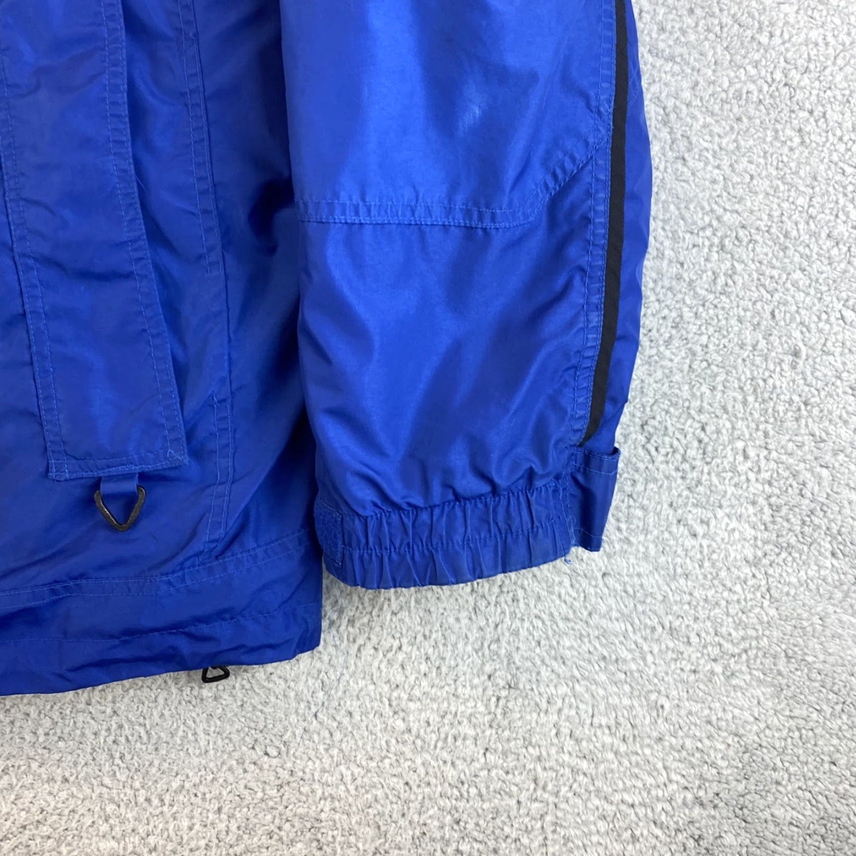 Vintage VINTAGE Columbia Packable Jacket Mens Size S Blue Gray Outdoor Nylon Packable 70-18 90s/Outdoor Size US S / EU 44-46 / 1 - 3 Thumbnail
