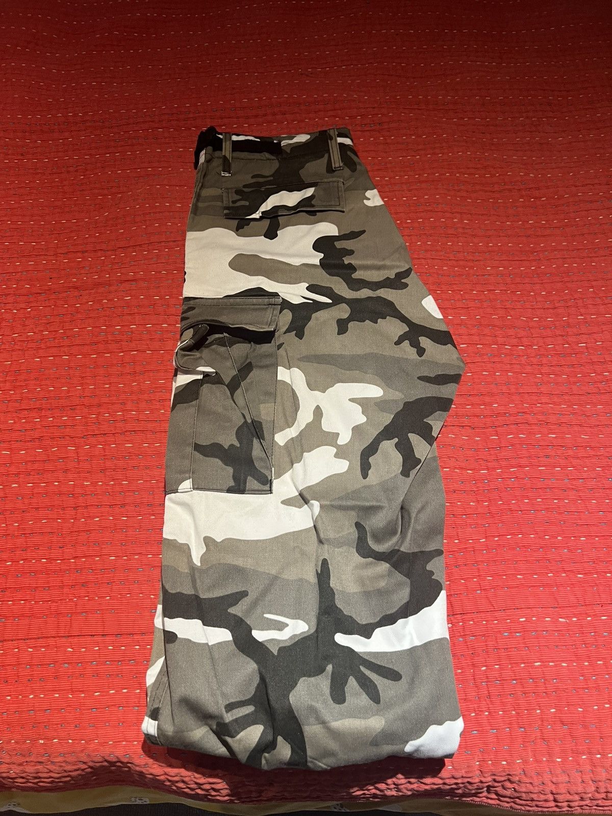 Asos Artic camo cargo pants Size US 30 / EU 46 - 1 Thumbnail