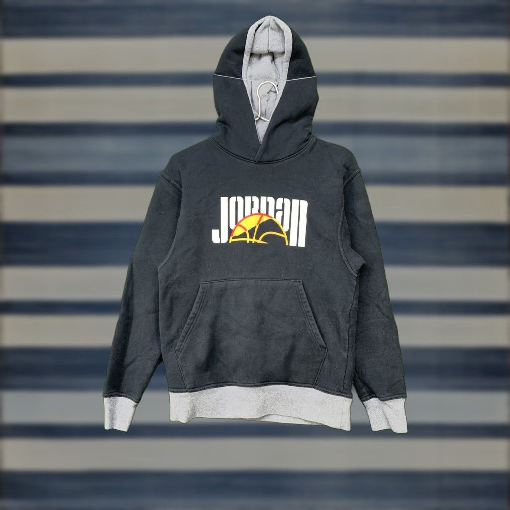 Jordan Brand Jordan Hoodie Mens Small Black Athletic Y2K Jumpman 2000s Sweatshirt Size US S / EU 44-46 / 1 - 1 Thumbnail