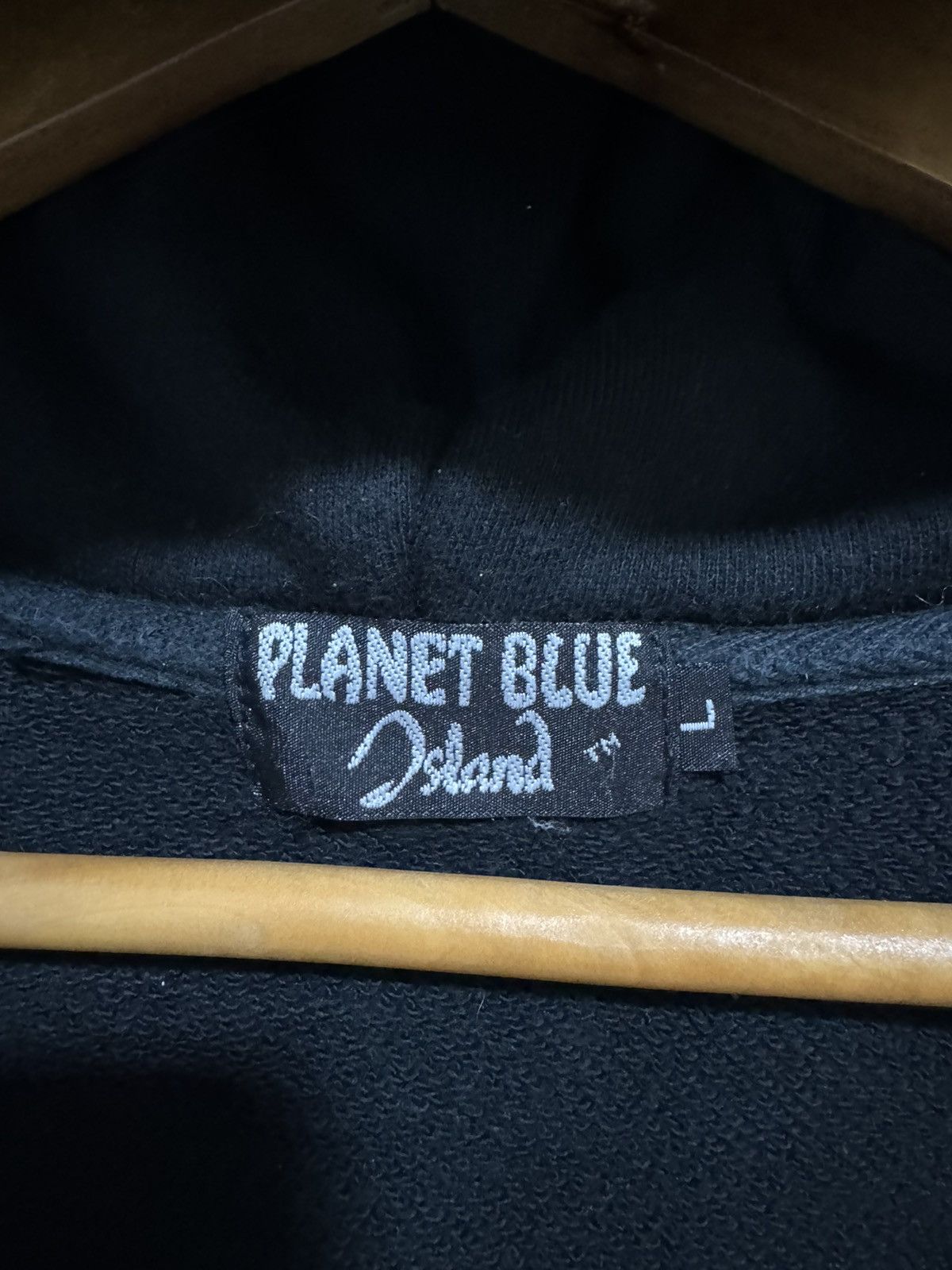 Japanese Brand × Vintage Vintage Planet Blue Island Hoodie Size US L / EU 52-54 / 3 - 7 Thumbnail