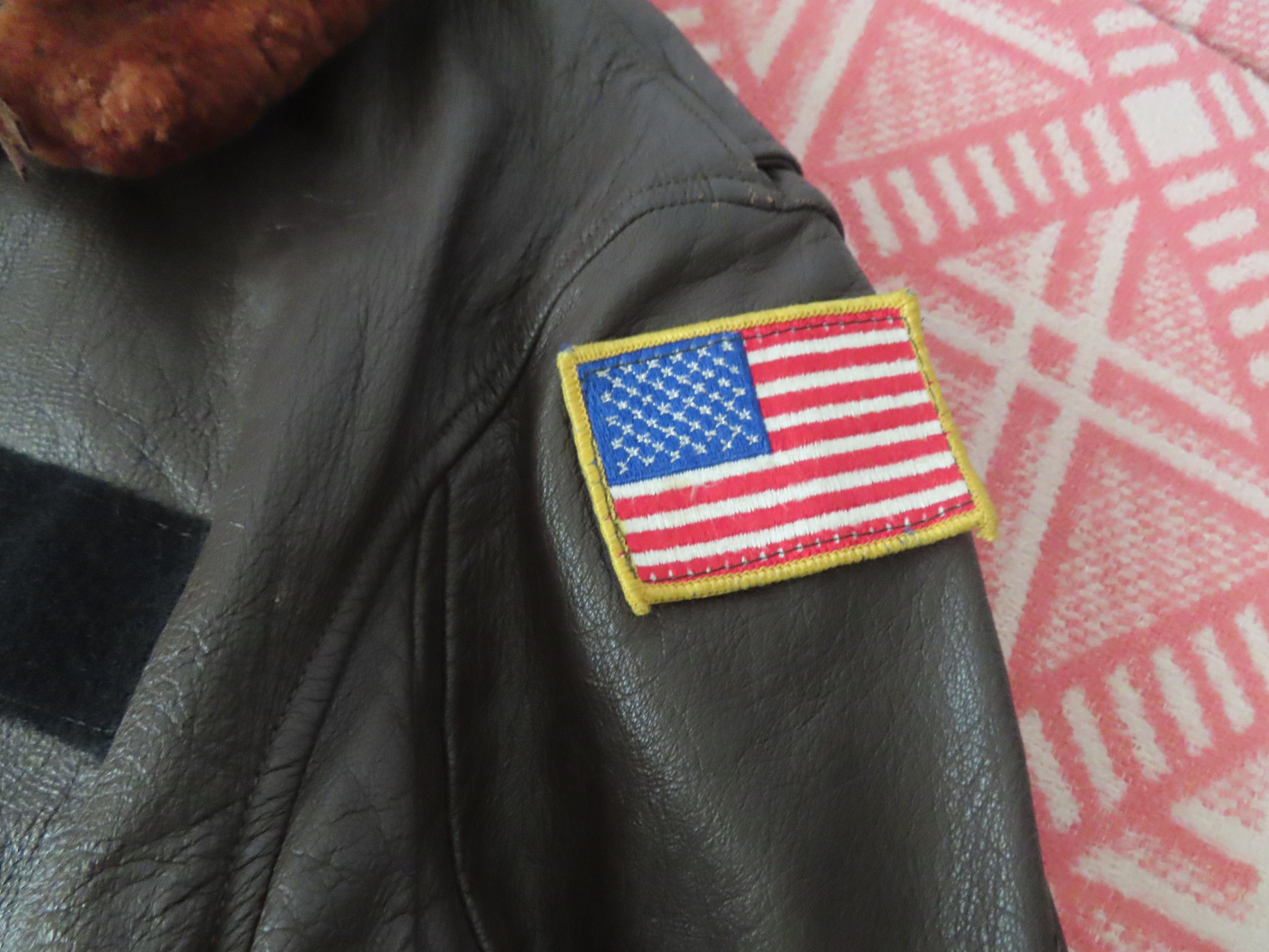 Vintage VIETNAM ERA USN FLIGHT JACKET IRVIN B. FOSTER SPORTSWEAR Size US M / EU 48-50 / 2 - 4 Thumbnail