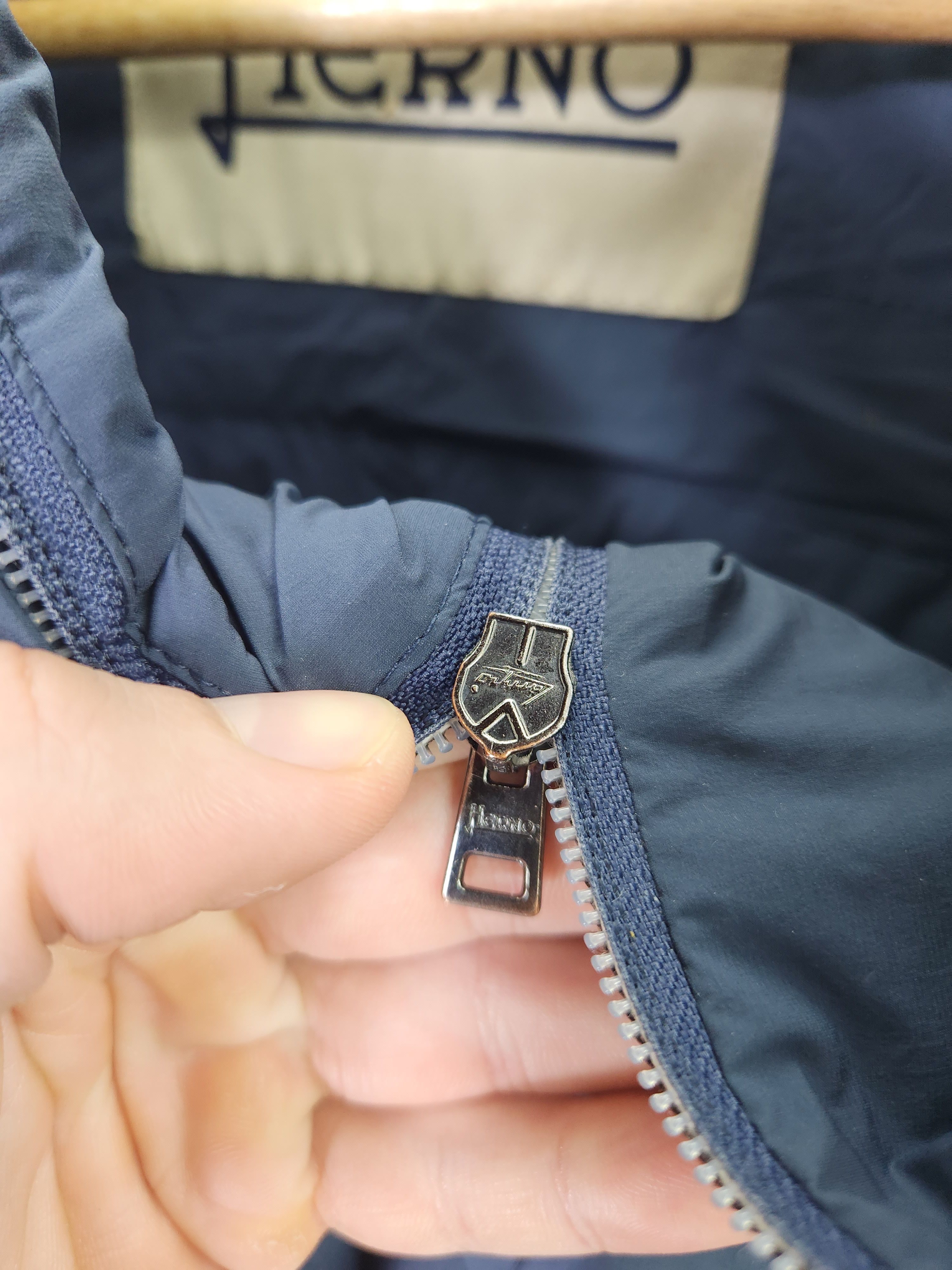 Herno Herno blue light puffir jacket button ups size 44 Size M / US 6-8 / IT 42-44 - 10 Thumbnail