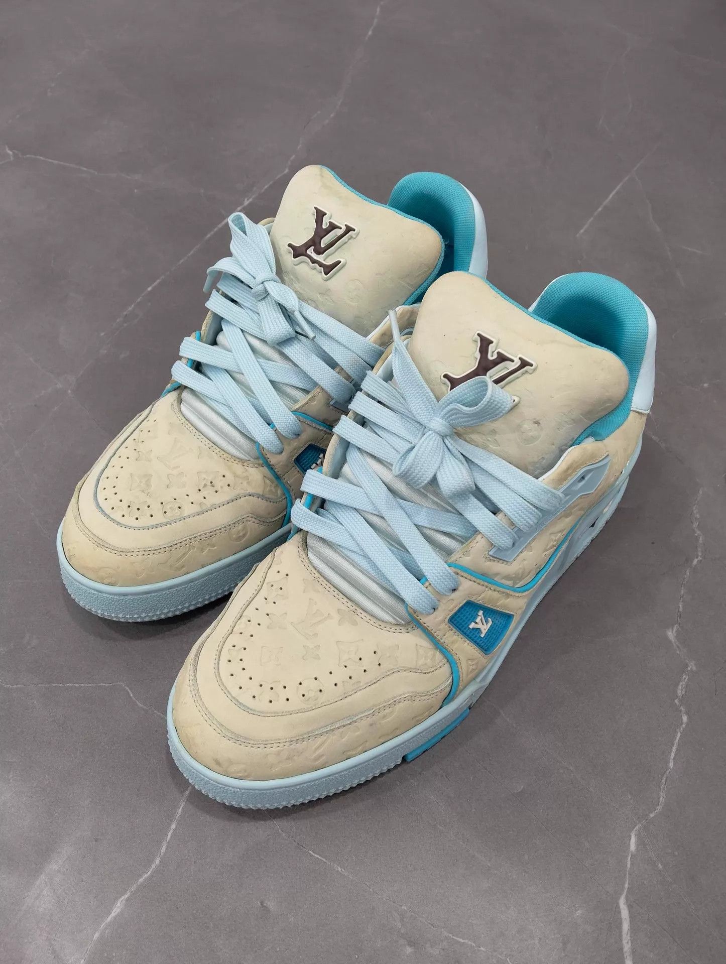 Louis Vuitton Louis Vuitton Trainer Tyler Blue 40.5 95 New Size US 7.5 / EU 40-41 - 1 Thumbnail