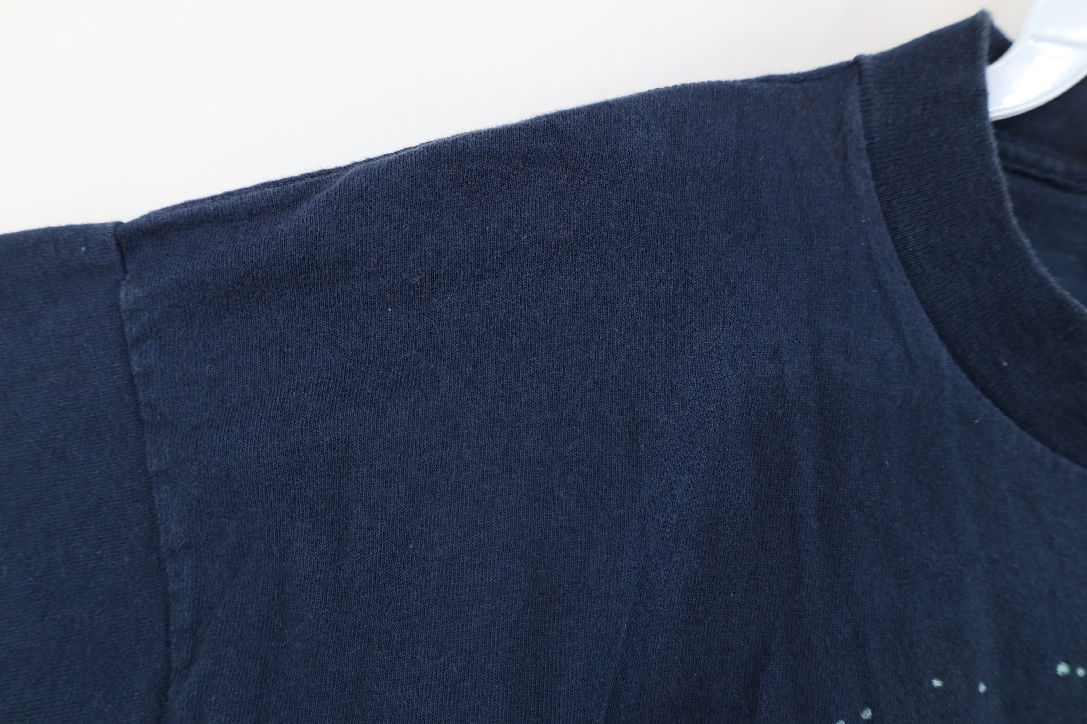Vintage Vintage 90s Streetwear Head Metallic Dolphin T-Shirt Blue Size US XL / EU 56 / 4 - 6 Thumbnail