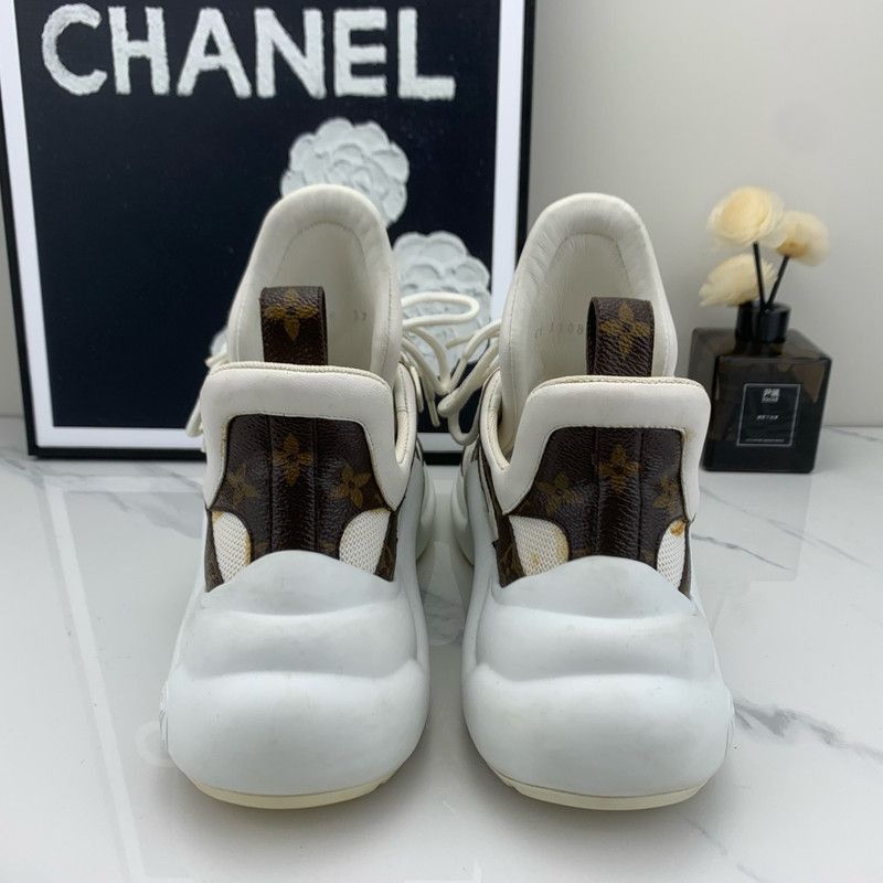 Louis Vuitton Louis Vuitton Low Top Casual Sneakers - Size US 6.5 / EU 39-40 - 3 Thumbnail