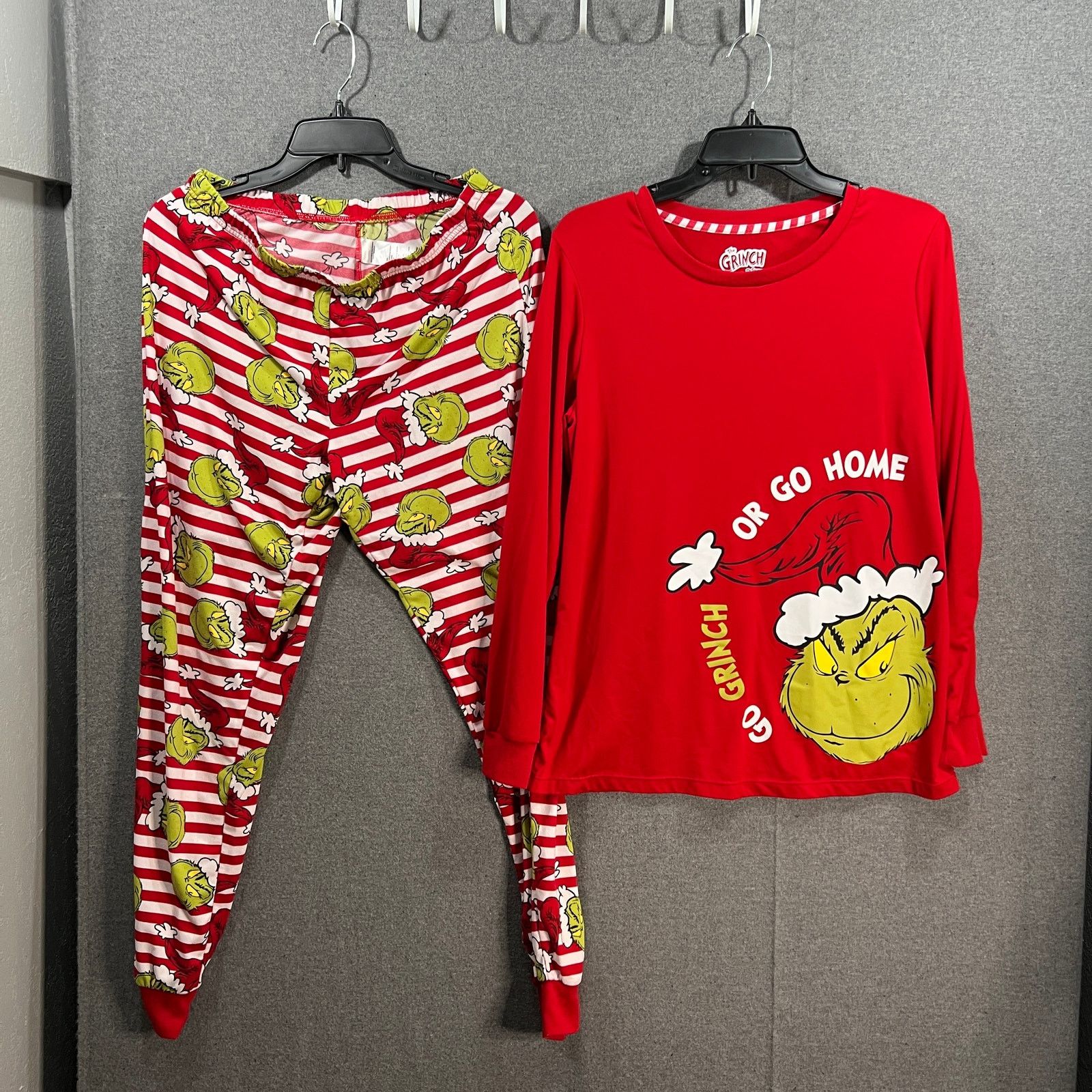 Other Dr. Seuss Grinch Matching Family Pajama Set of 4 Size M / US 6-8 / IT 42-44 - 3 Thumbnail