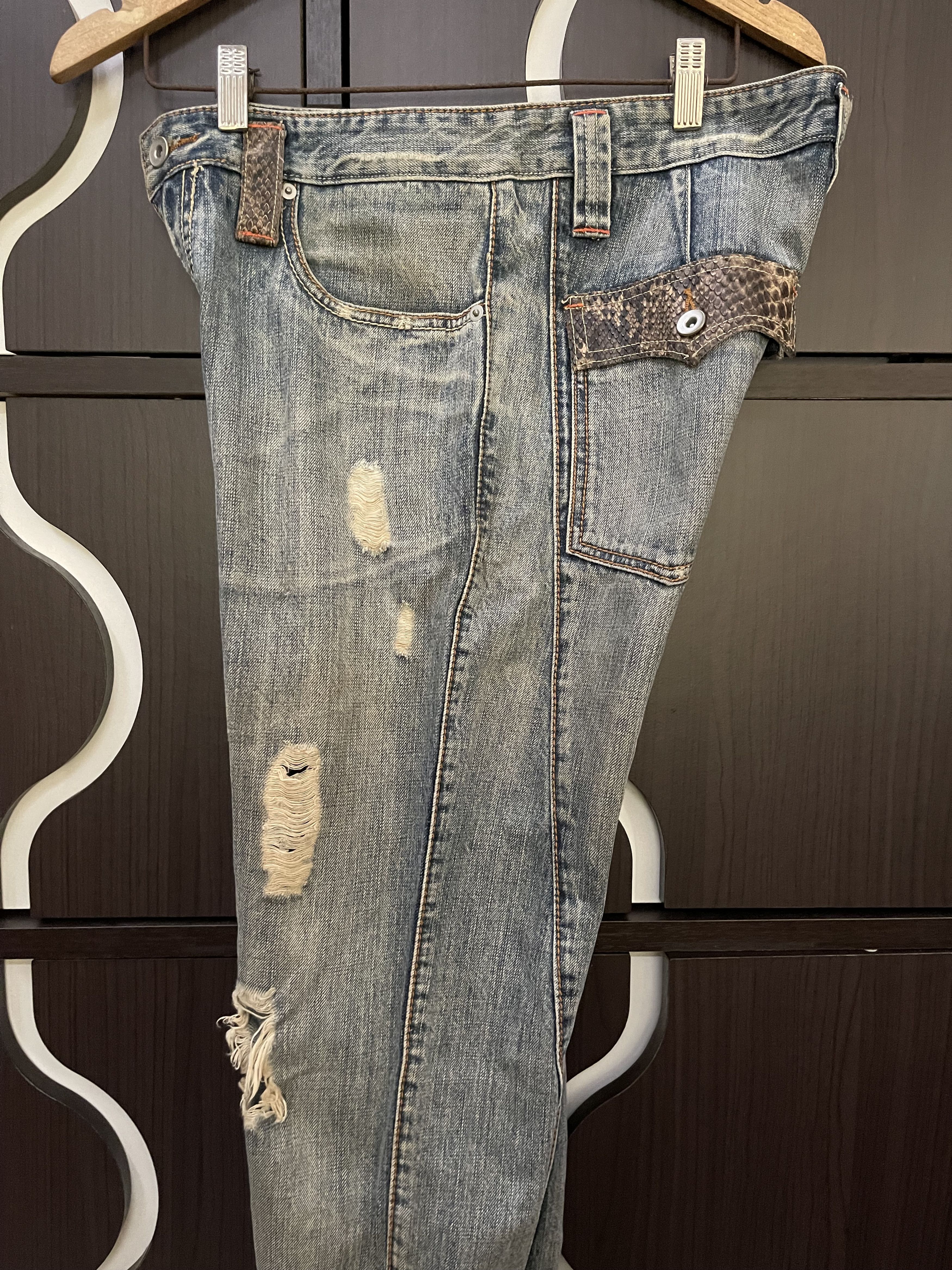 Hysteric Glamour × If Six Was Nine × Le Grande Bleu (L.G.B.) Takaiq.com Phyton Snake Skin Distressed Flared Jeans Size US 32 / EU 48 - 23 Thumbnail