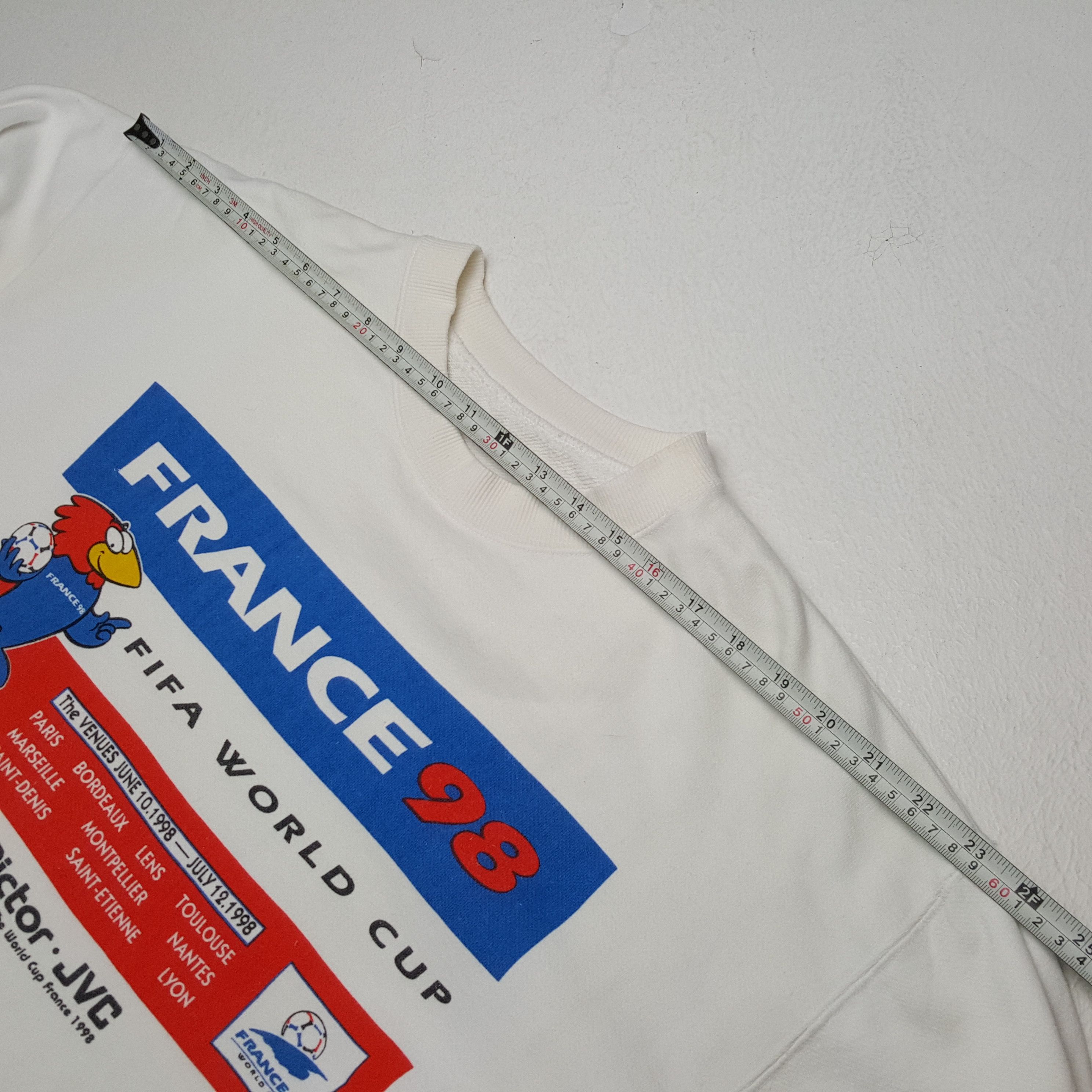 Vintage FIFA WORLD CUP FRANCE 1998 Vintage Sweatshirt Size US L / EU 52-54 / 3 - 4 Thumbnail
